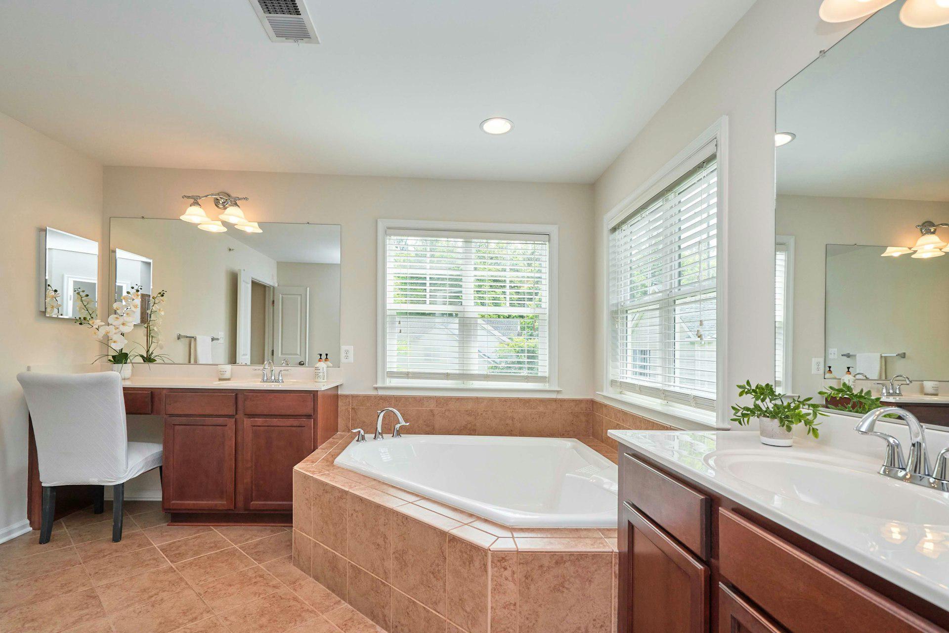 SARANAC - Residential