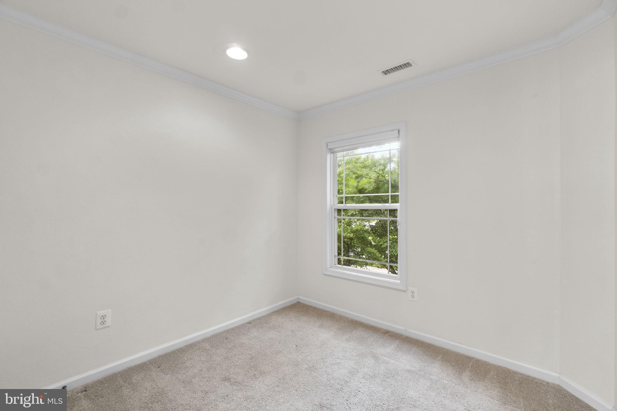 GOVERNORS GRANT - Residential