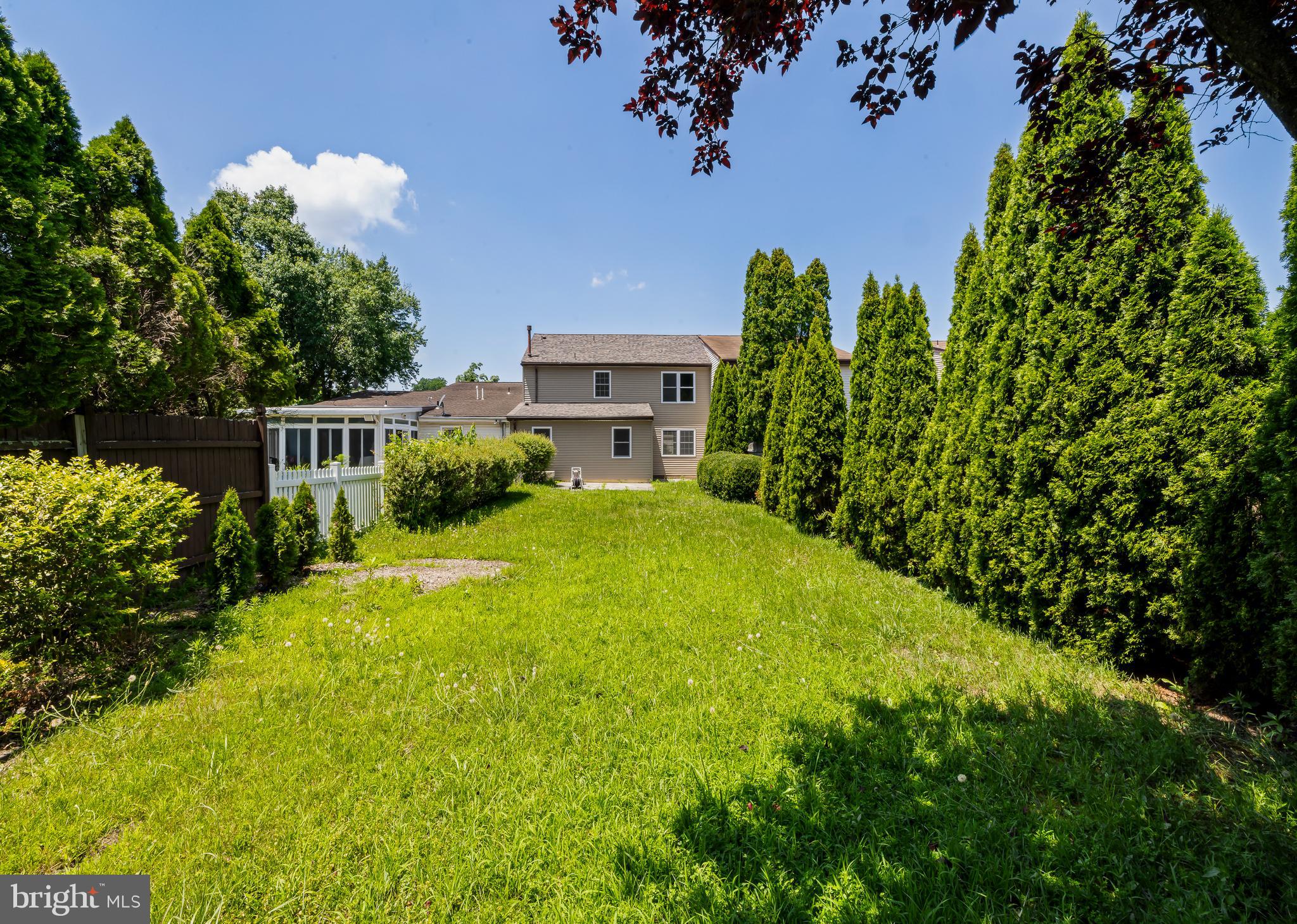 6 HERON PLACE