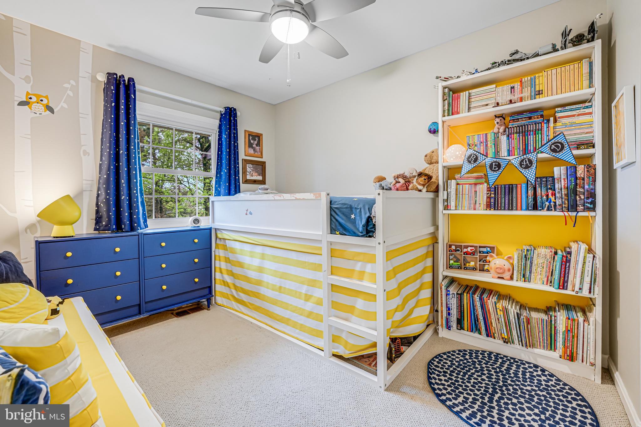 LONDON TOWNE - Residential