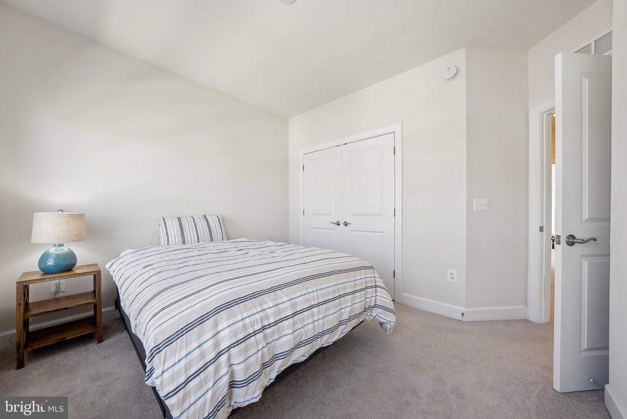 BRADLEY SQUARE - Residential