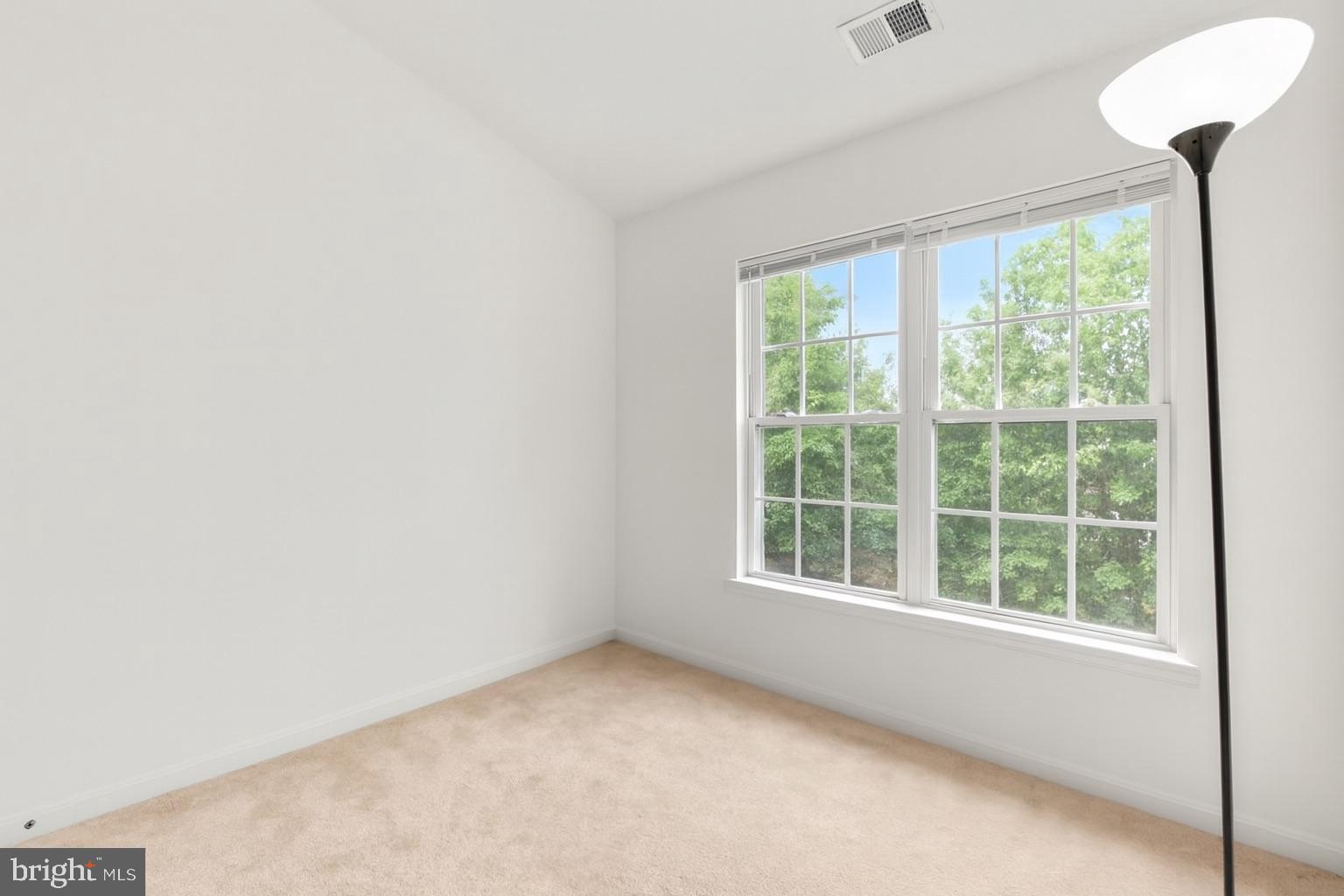 MONTJOY - Residential Lease