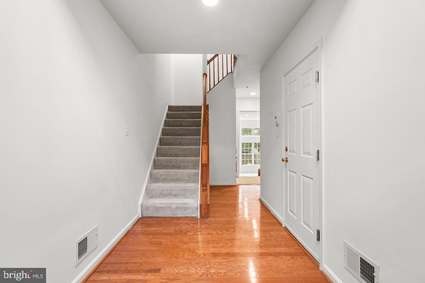 MONTJOY - Residential Lease