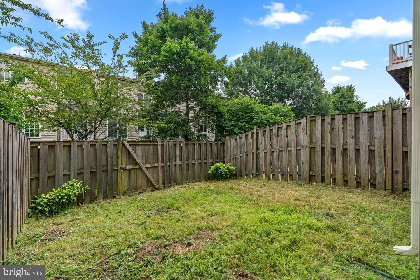 MONTJOY - Residential Lease