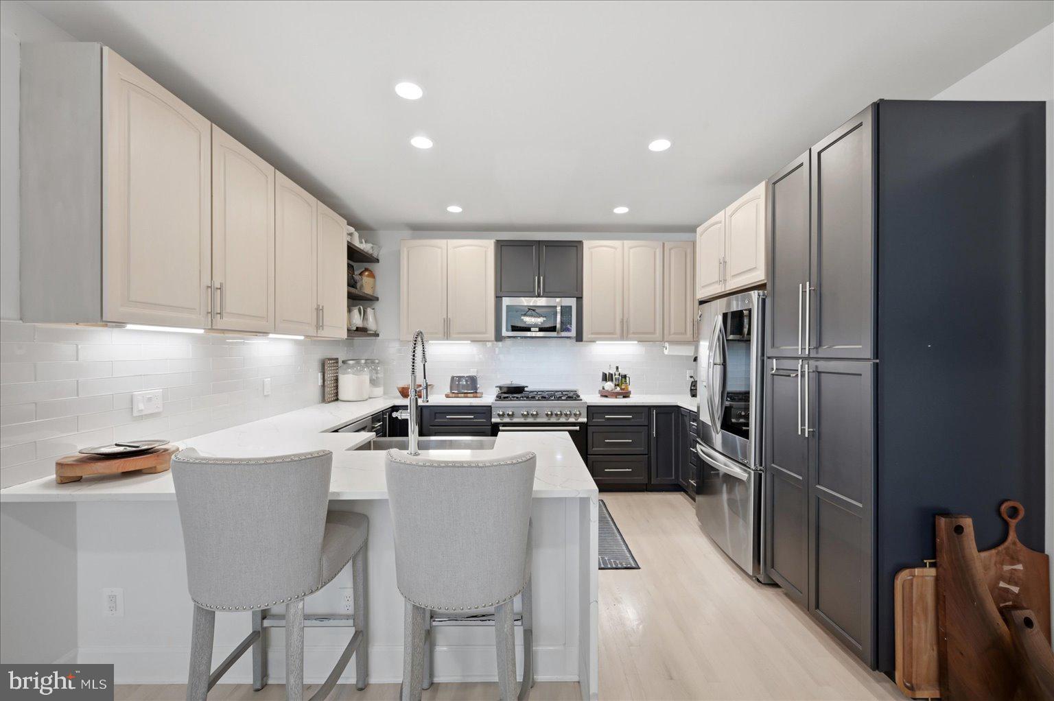 RED CEDAR MIDDLE VILLAGE - Residential
