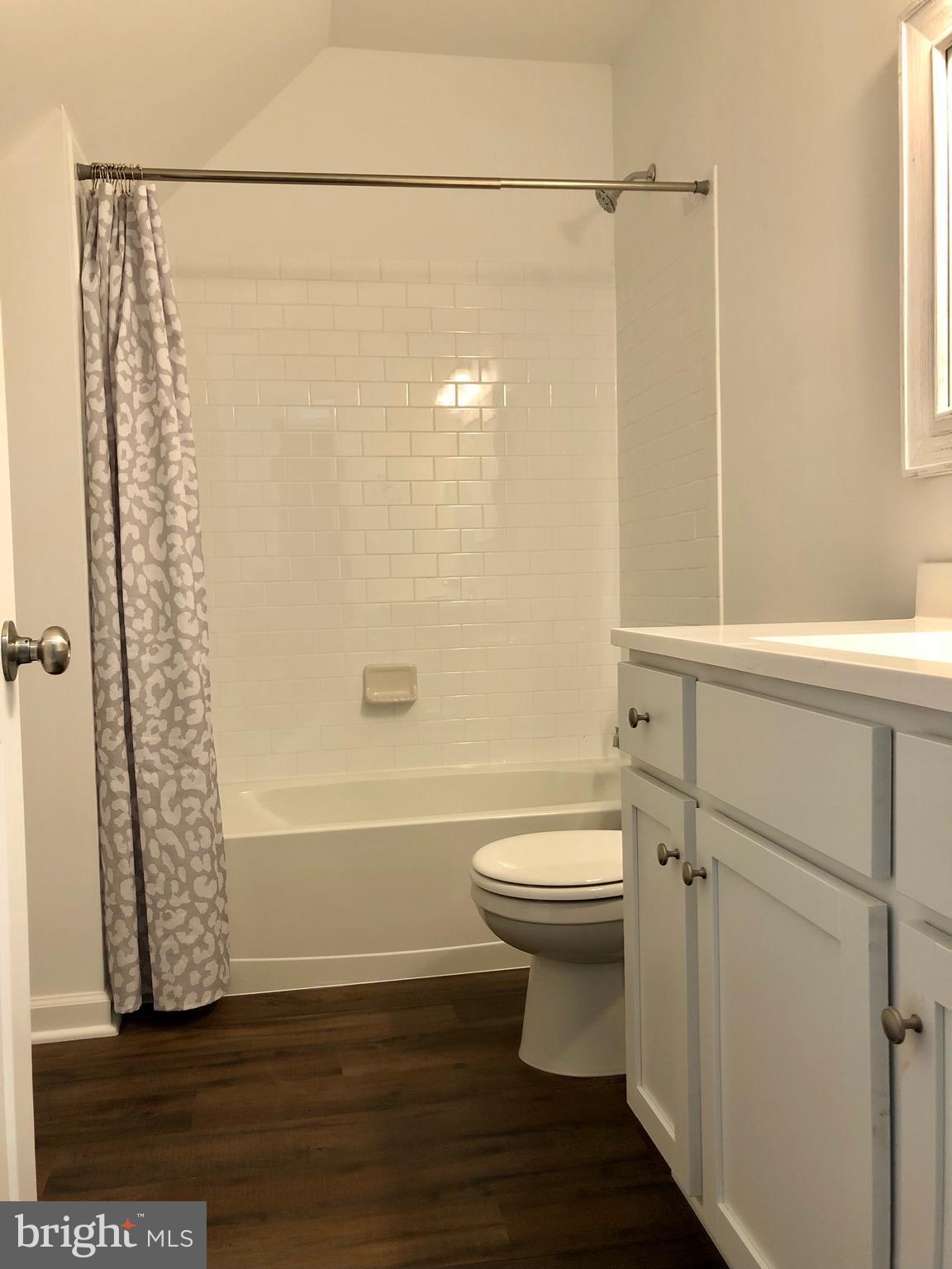 BRUNSWICK - Residential