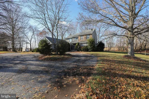 161 E Lake Road, Pilesgrove, NJ 08098 - #: NJSA2013260