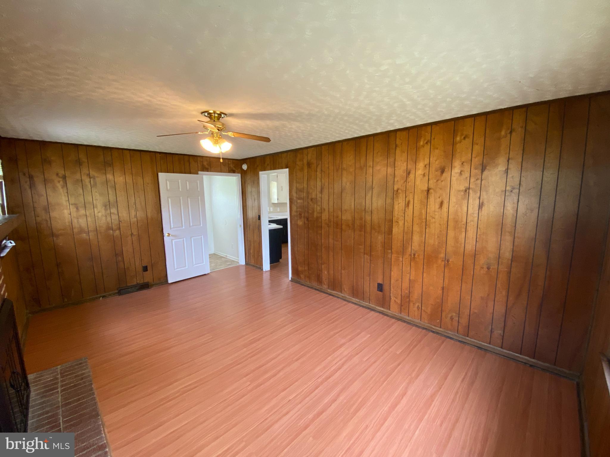 FERRY FARMS - Residential Lease