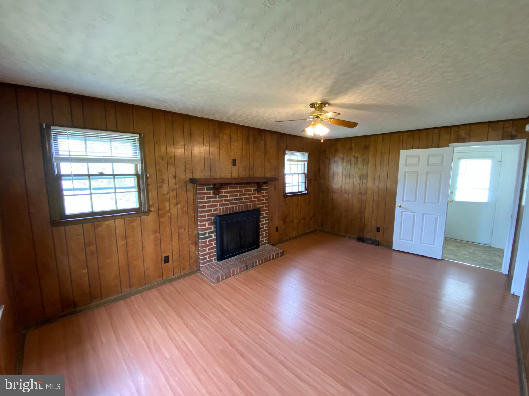 FERRY FARMS - Residential Lease