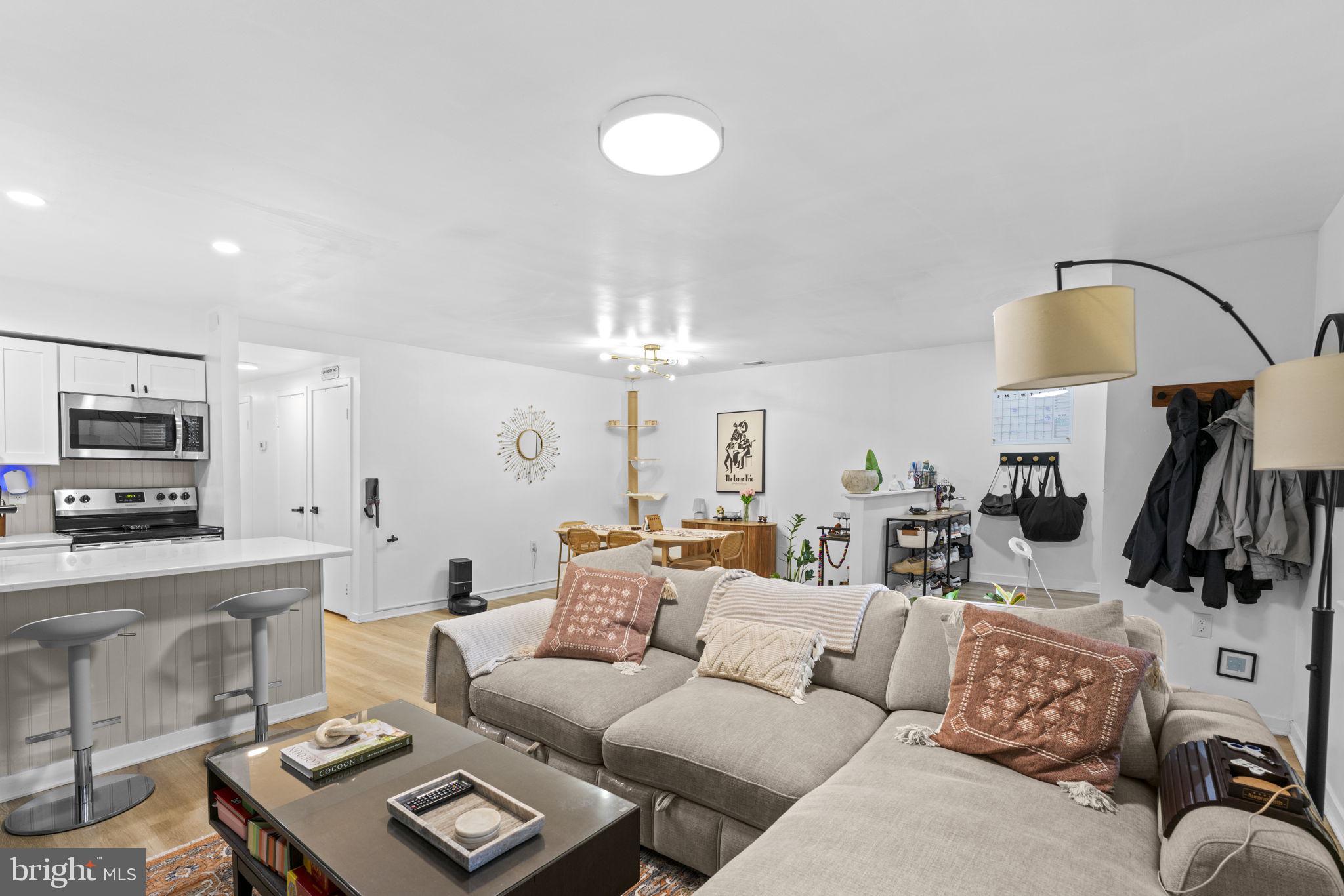 HARBOR WAY - Residential