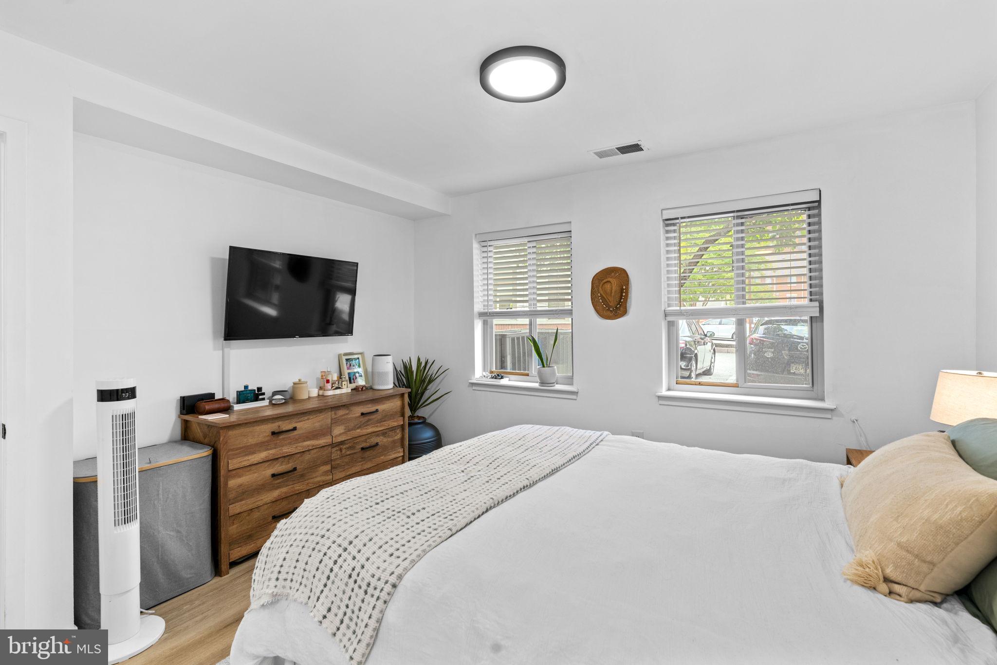 HARBOR WAY - Residential