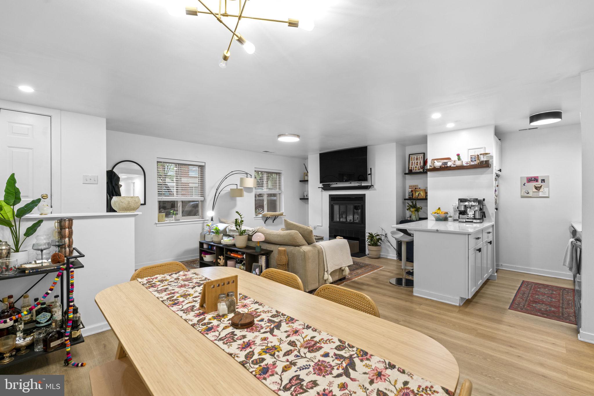 HARBOR WAY - Residential
