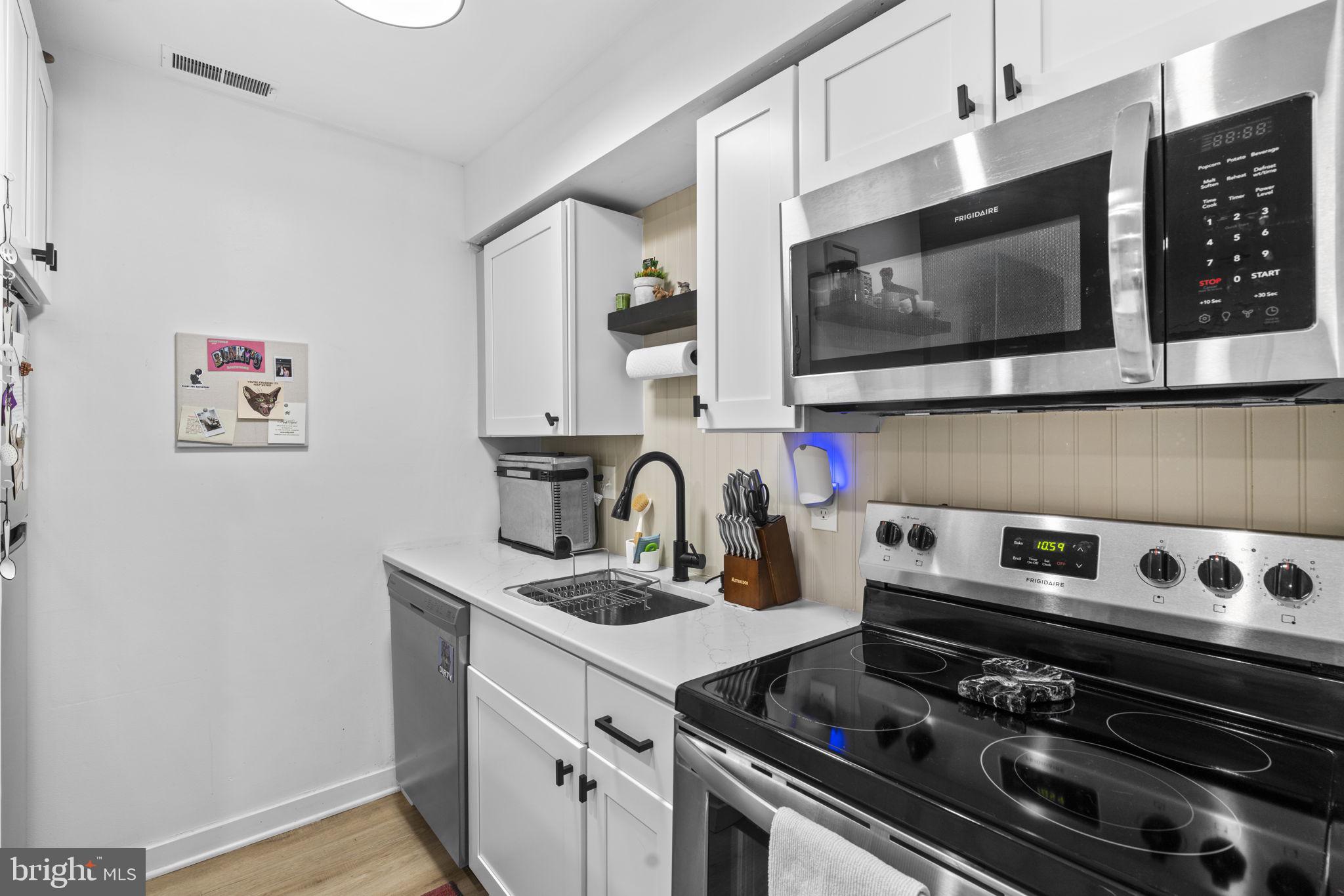 HARBOR WAY - Residential