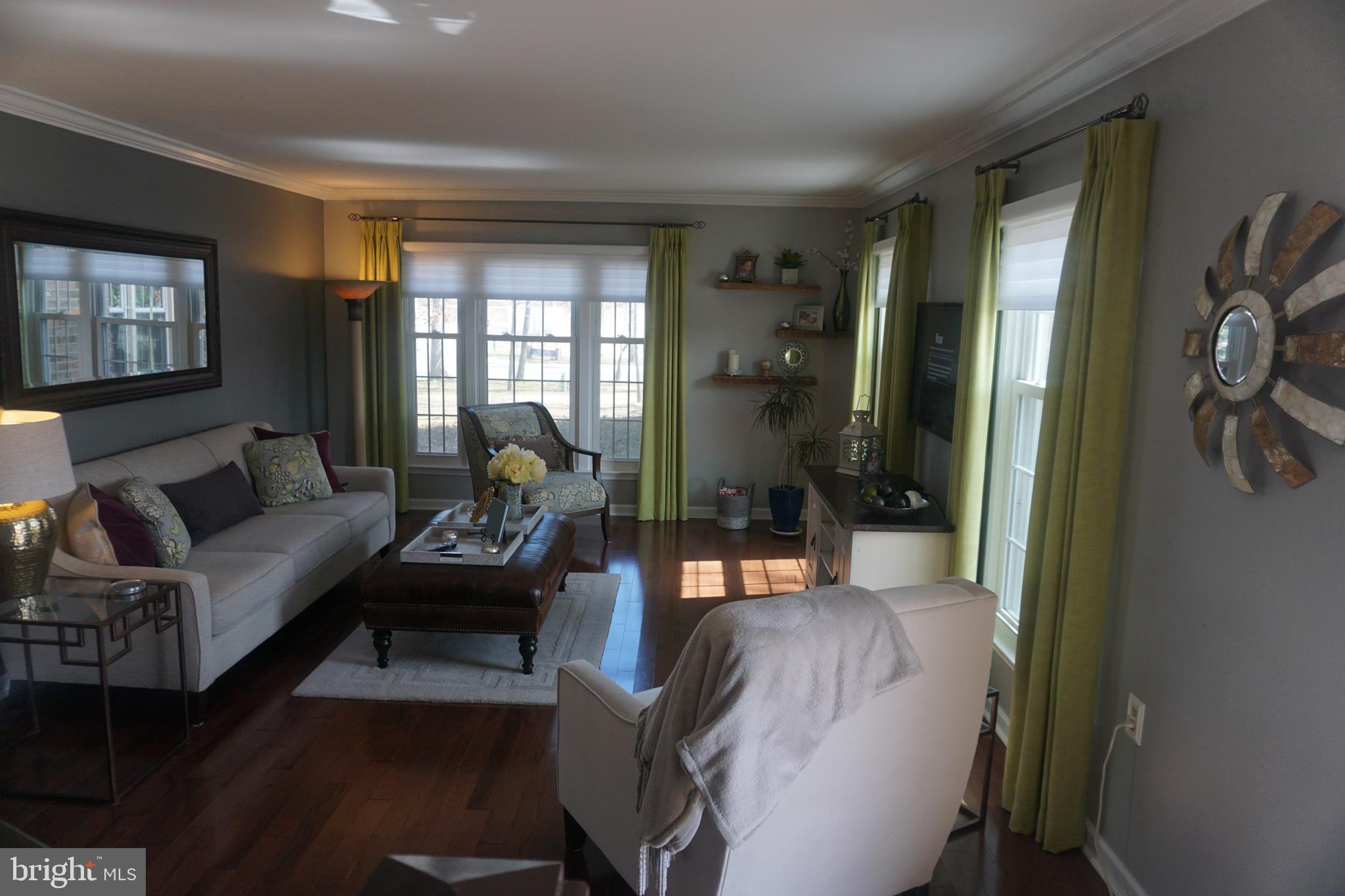 GEORGETOWN HOUSES - Residential