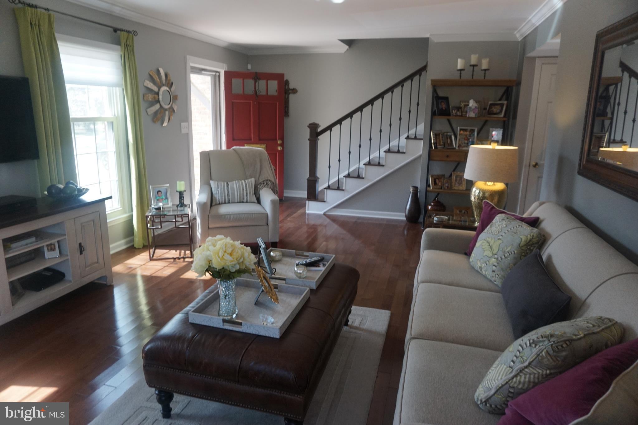 GEORGETOWN HOUSES - Residential