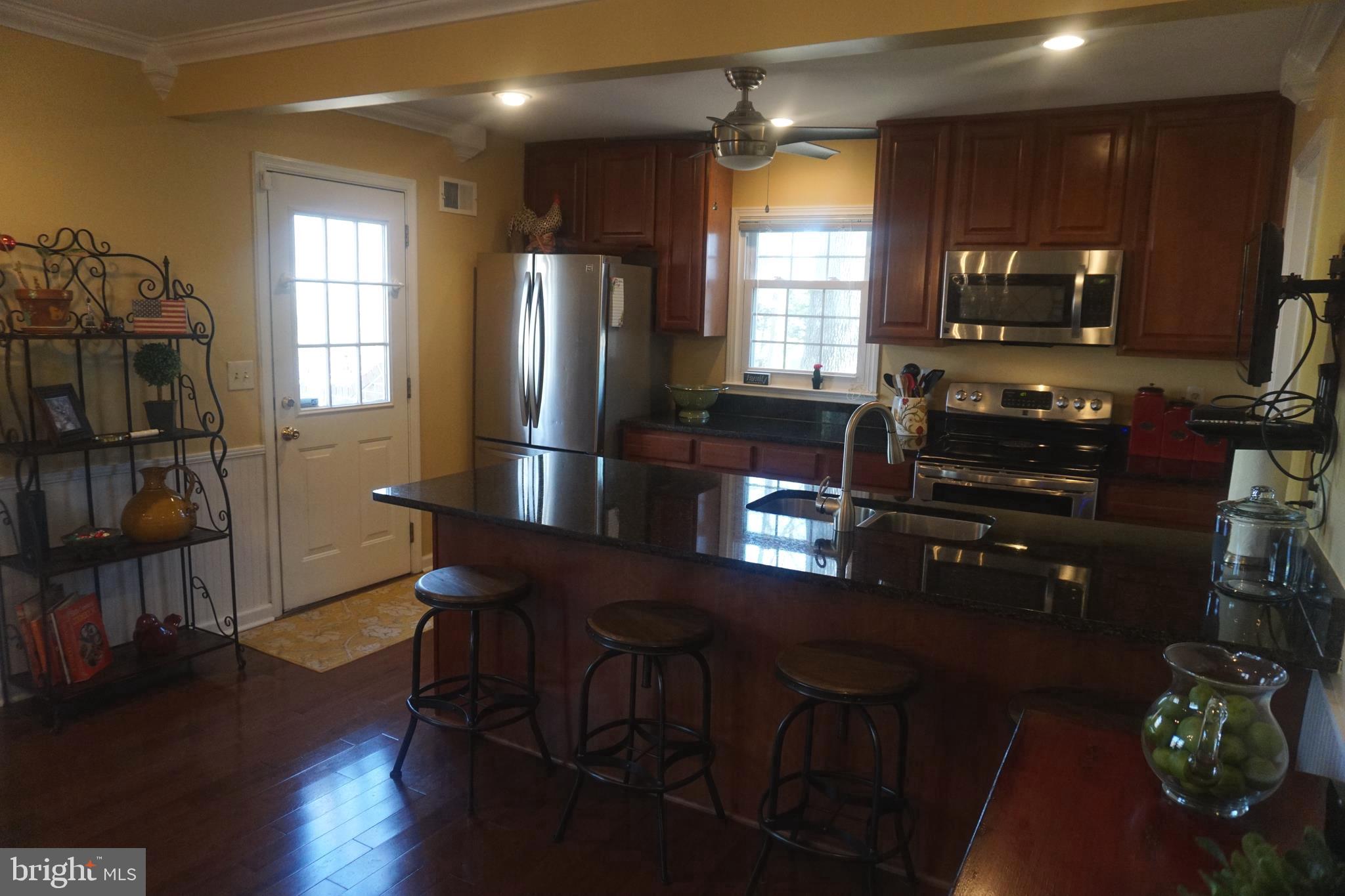 GEORGETOWN HOUSES - Residential