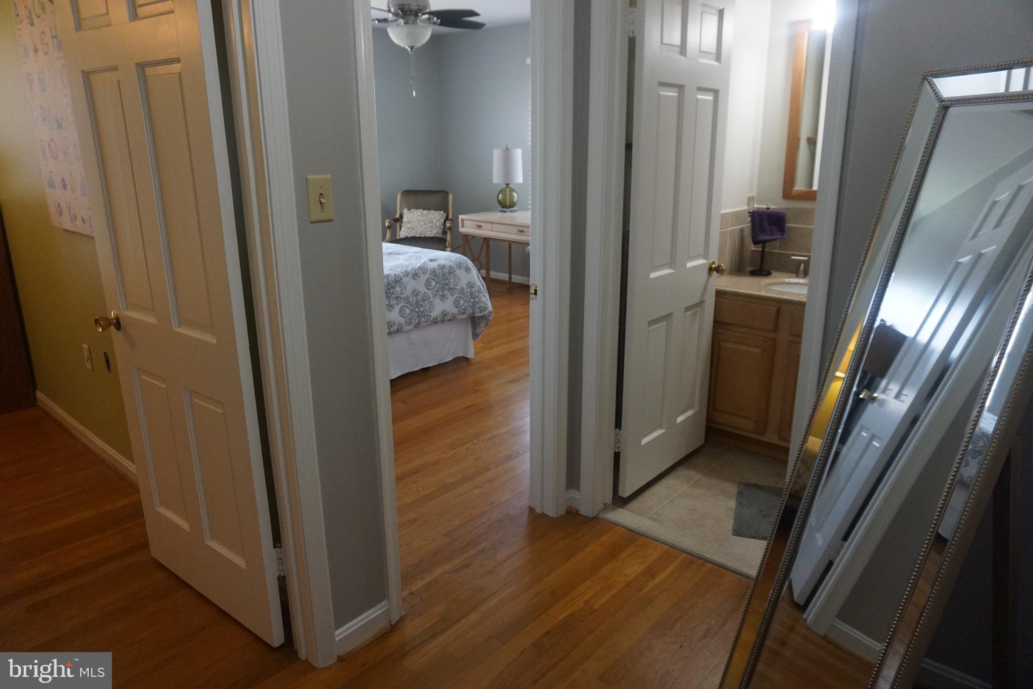 GEORGETOWN HOUSES - Residential