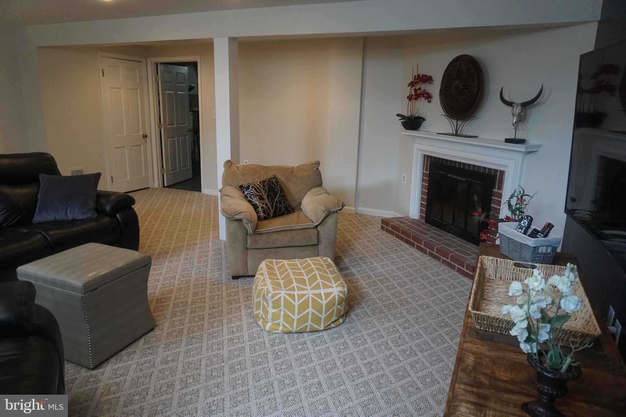 GEORGETOWN HOUSES - Residential