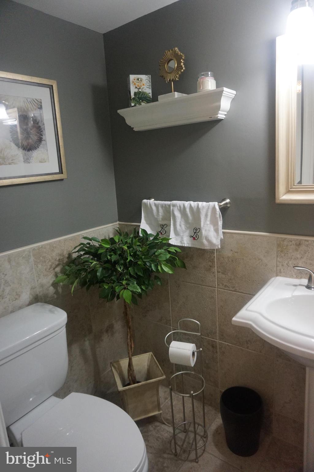 GEORGETOWN HOUSES - Residential