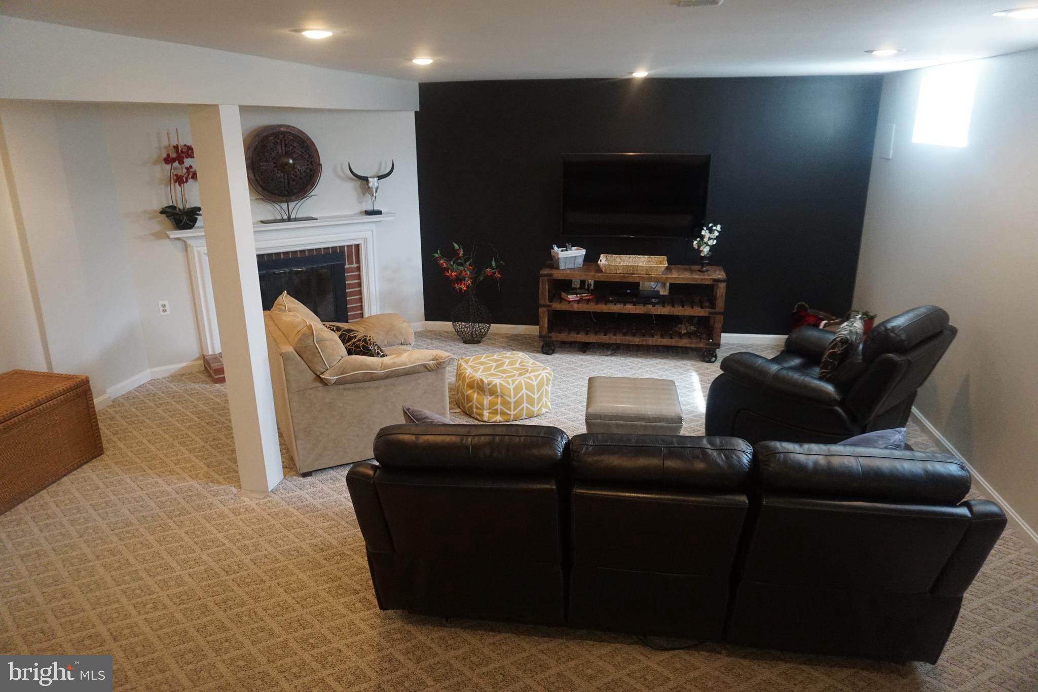 GEORGETOWN HOUSES - Residential