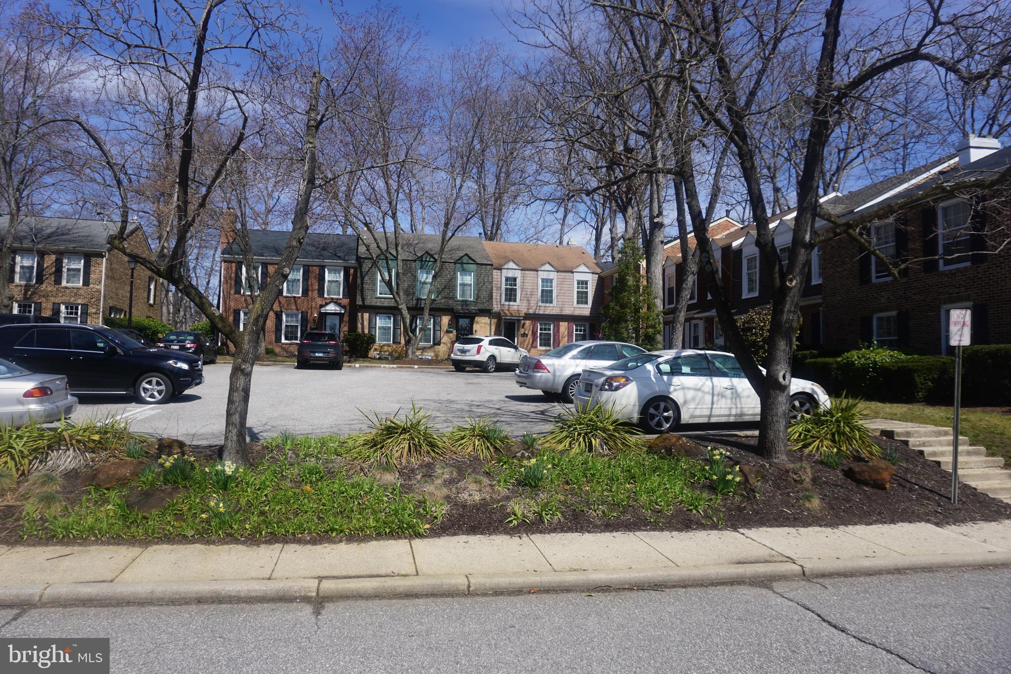 GEORGETOWN HOUSES - Residential