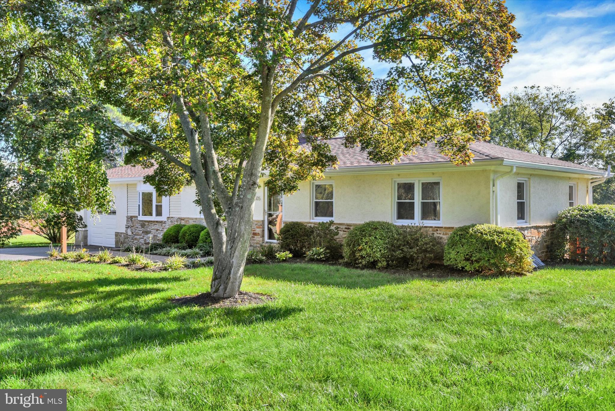 6505 SUNSET DRIVE