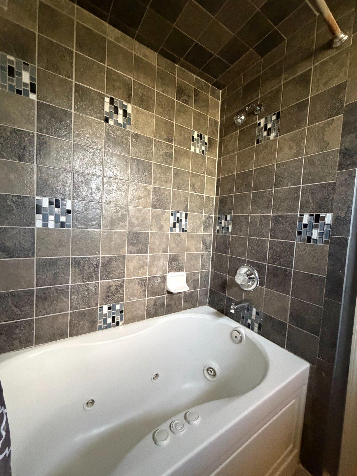 WEDGEWOOD - Residential