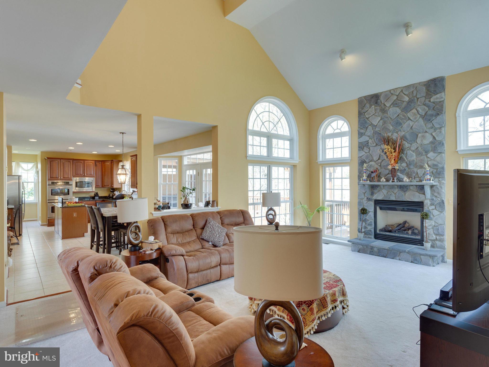 JAMESTOWN ESTATES - Residential