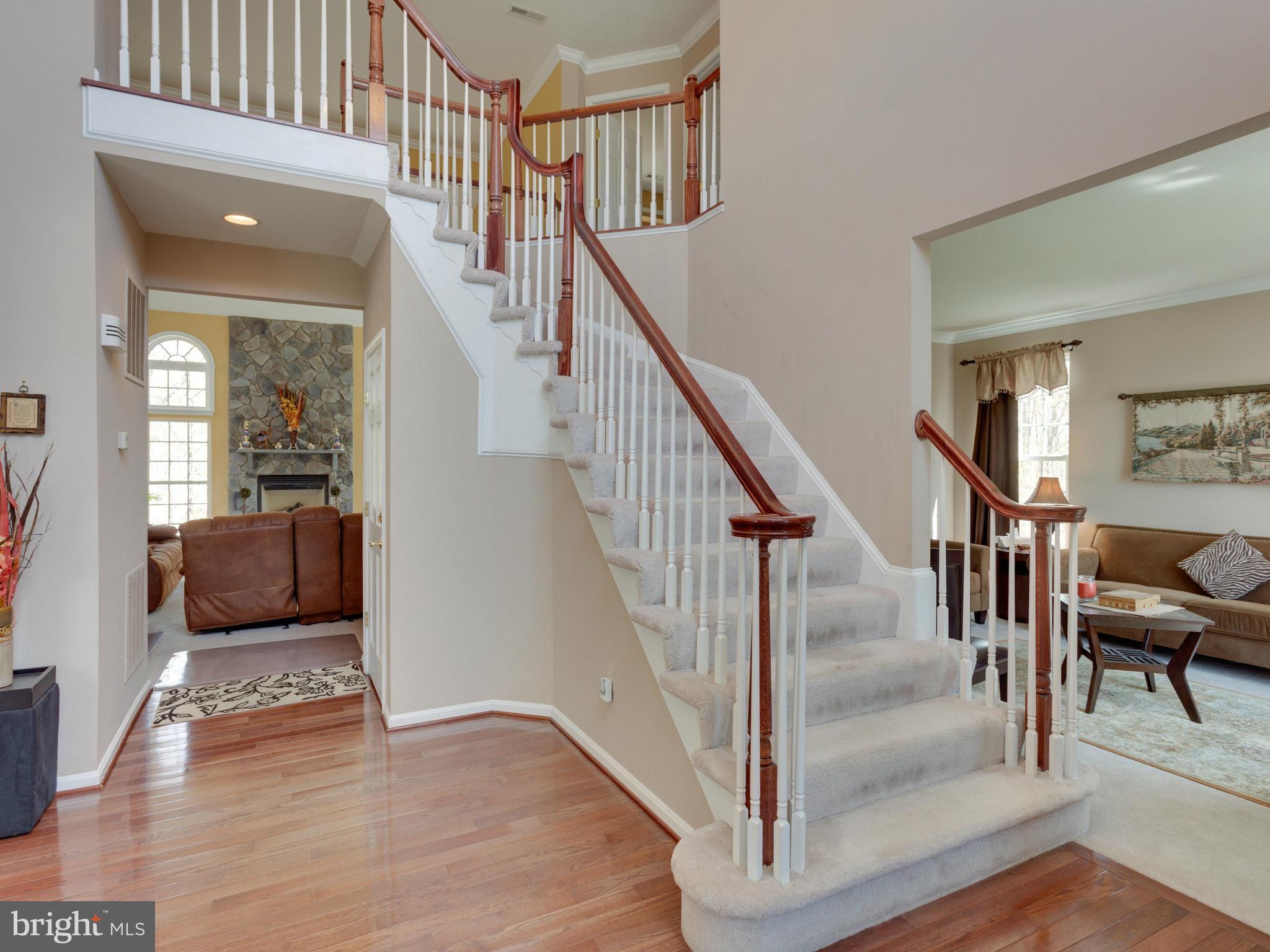 JAMESTOWN ESTATES - Residential