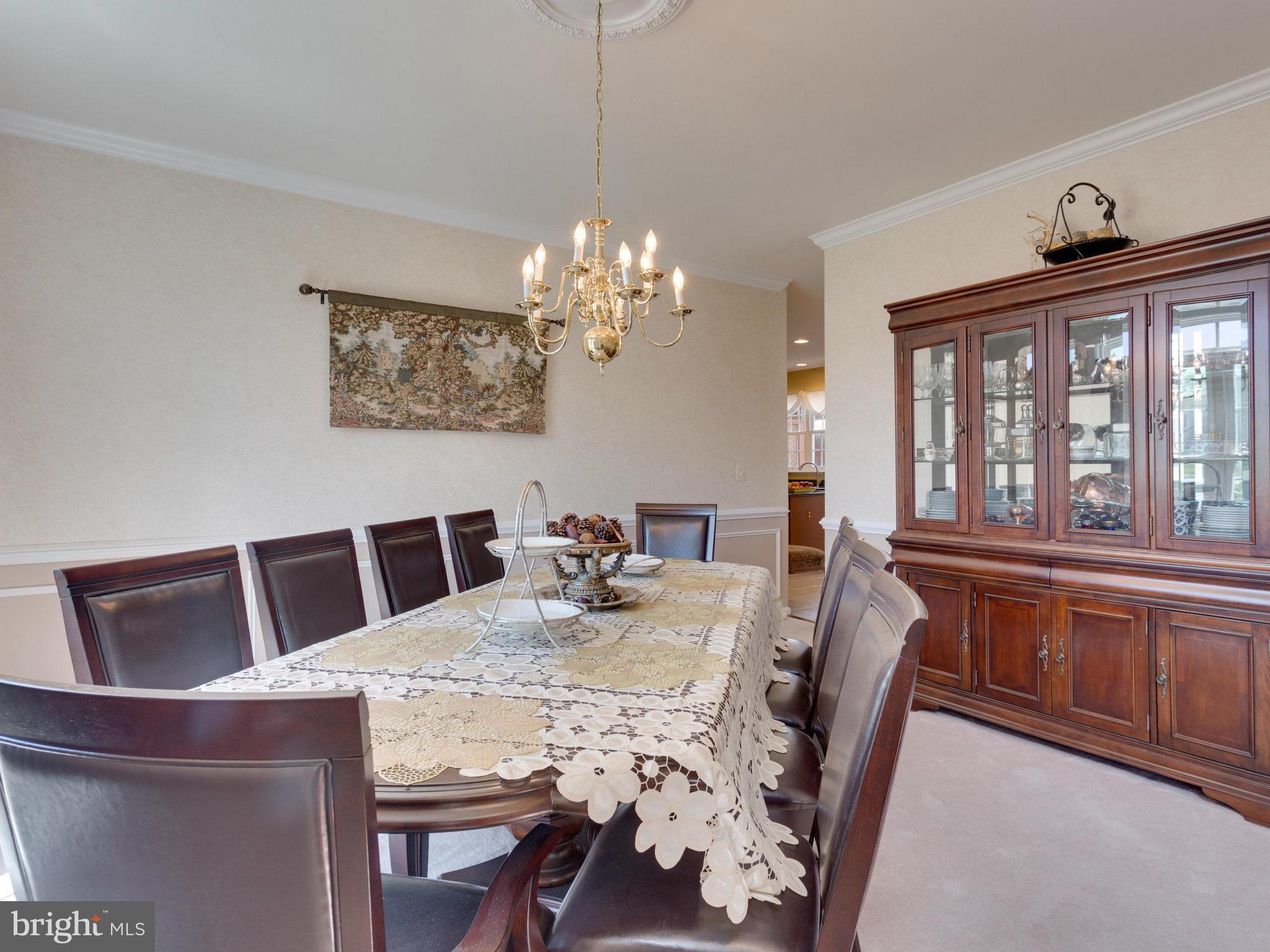 JAMESTOWN ESTATES - Residential