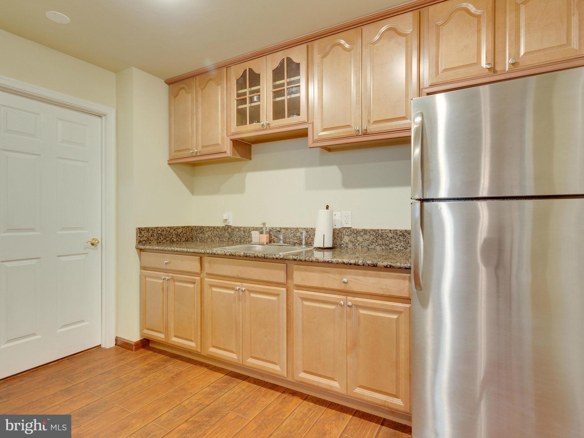 JAMESTOWN ESTATES - Residential