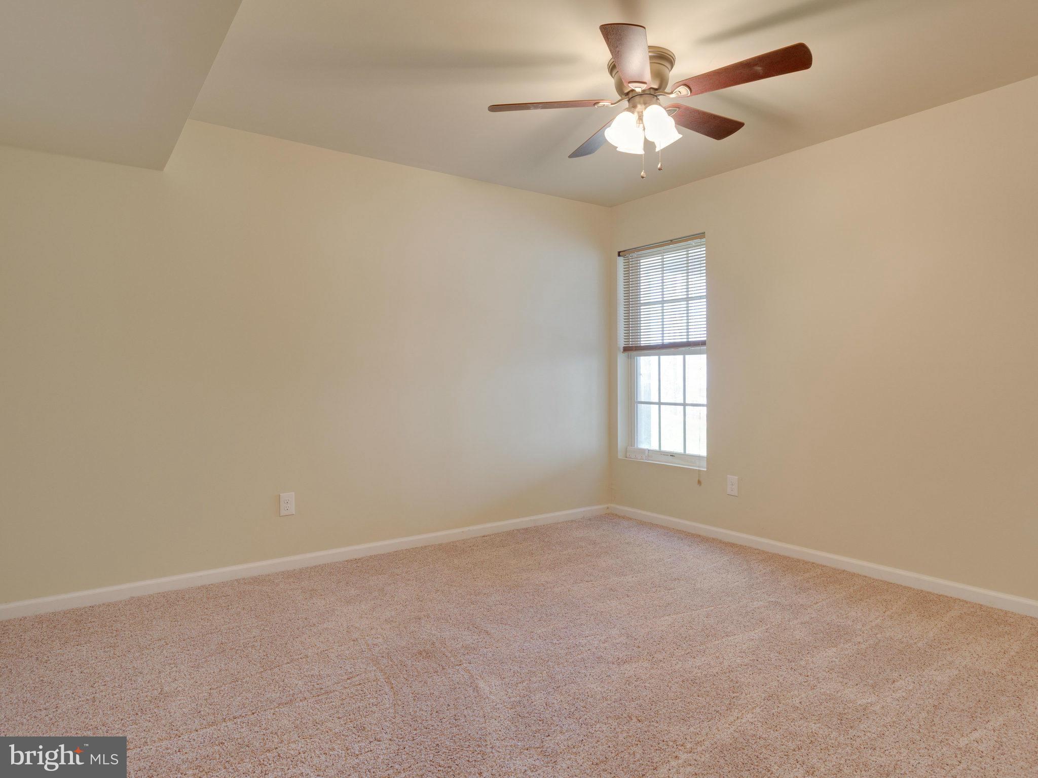 JAMESTOWN ESTATES - Residential