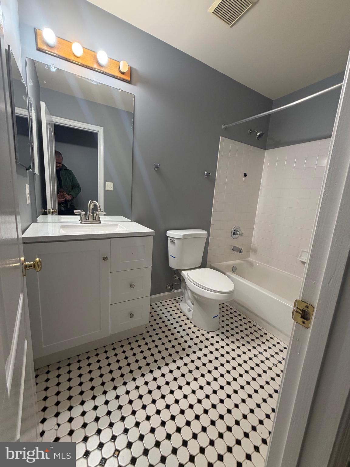 QUAIL RUN - Residential Lease