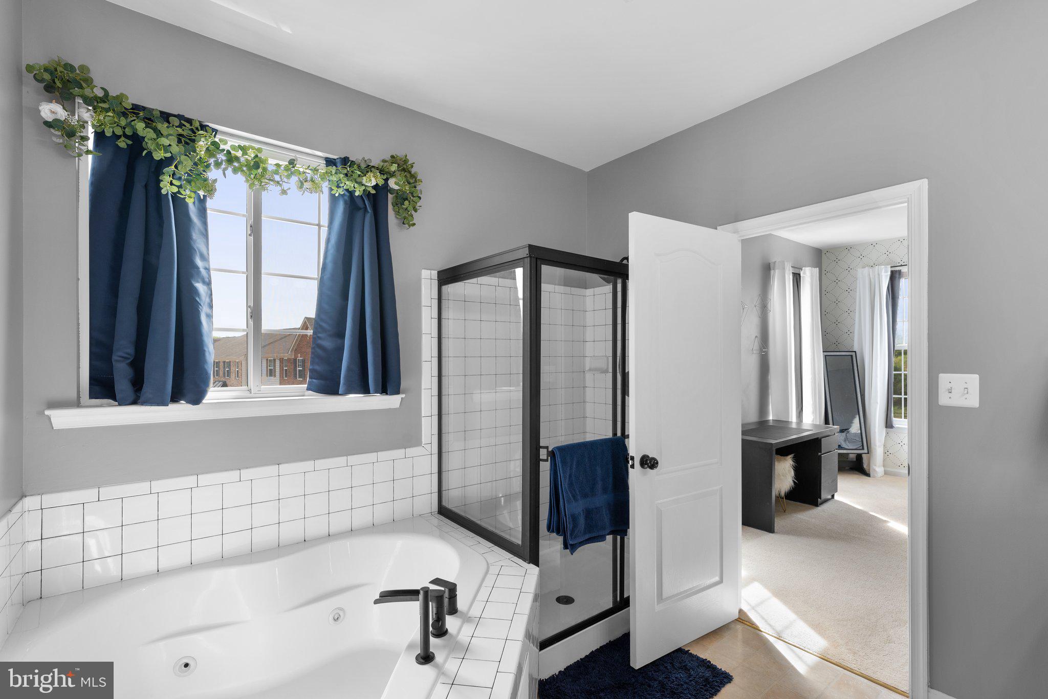 GREENWAY FARMS - Residential