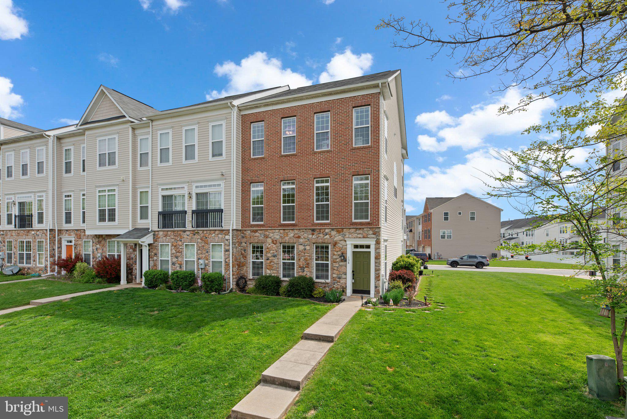 GREENWAY FARMS - Residential