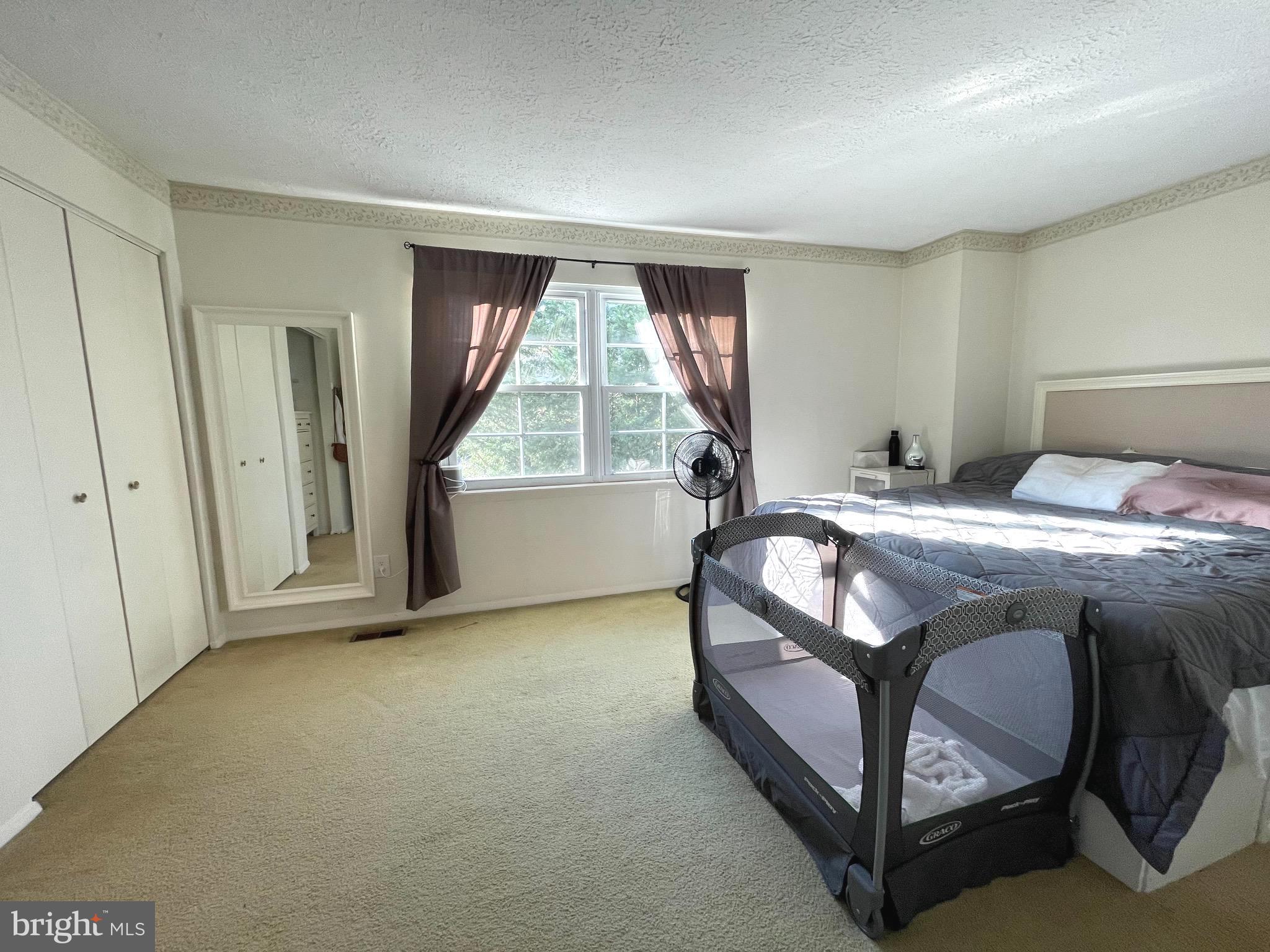 OAKHURST - Residential