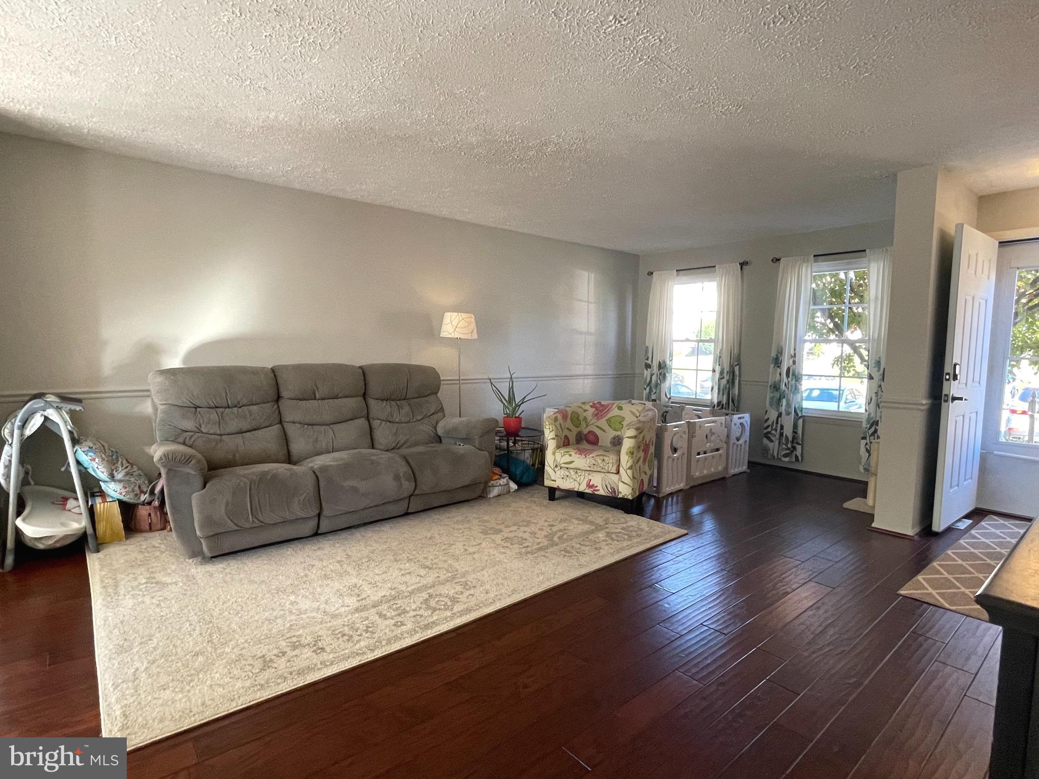 OAKHURST - Residential