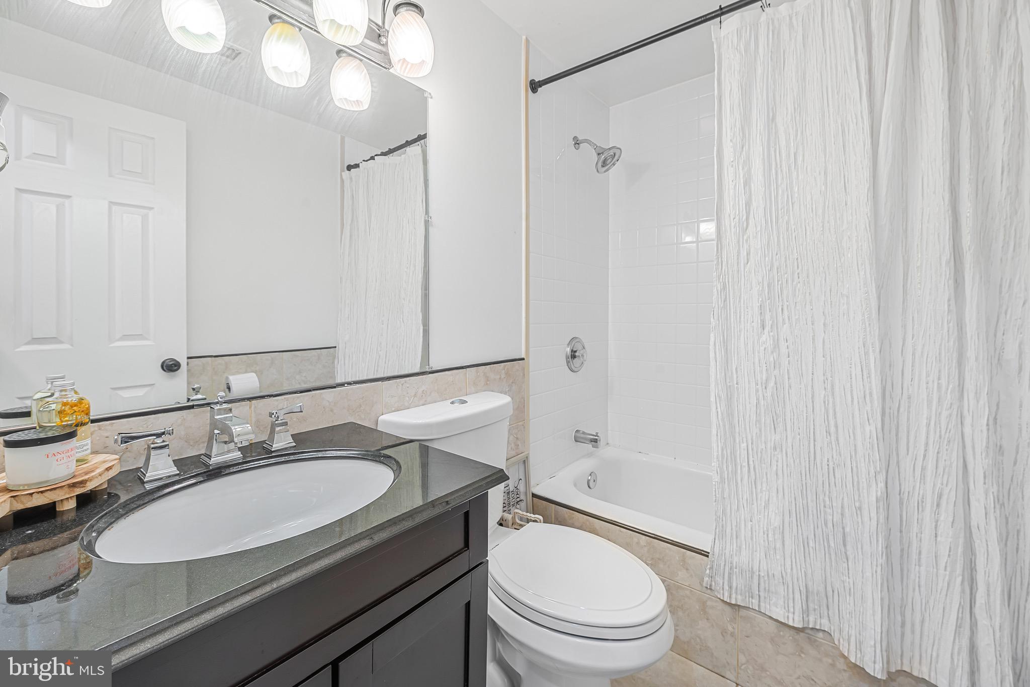 DAMASCUS TERRACE - Residential