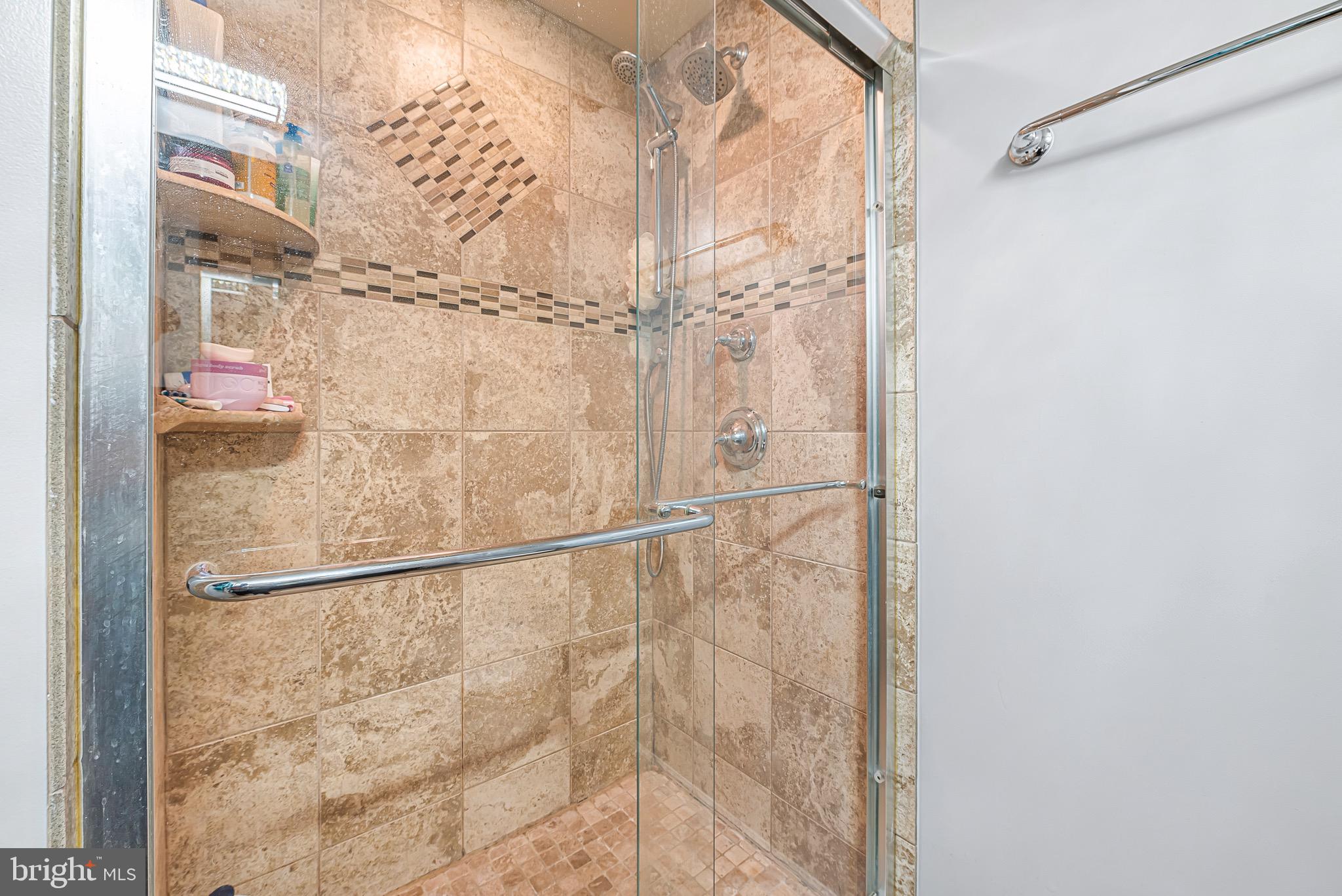 DAMASCUS TERRACE - Residential