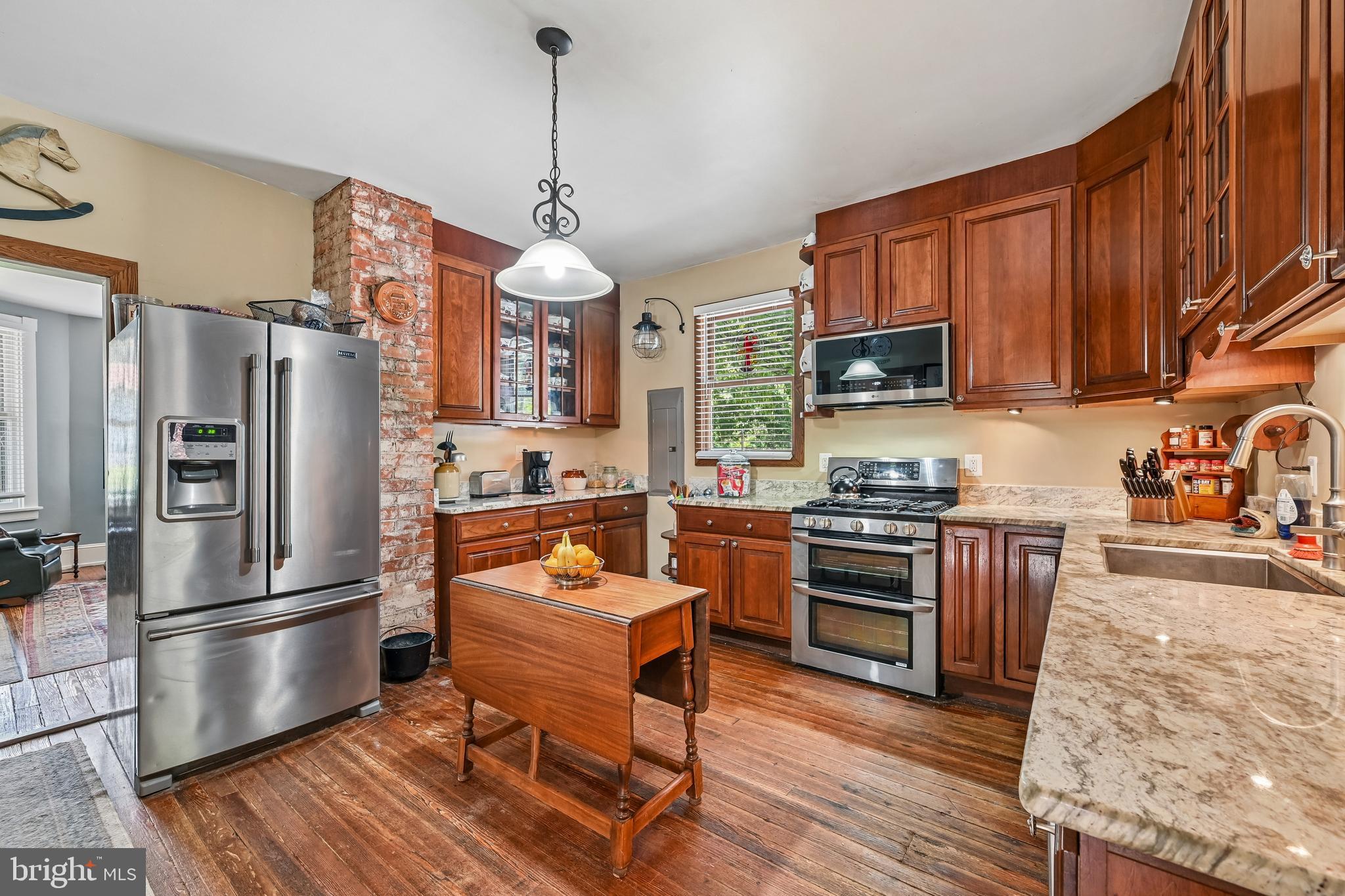 20925 CLARKSBURG ROAD