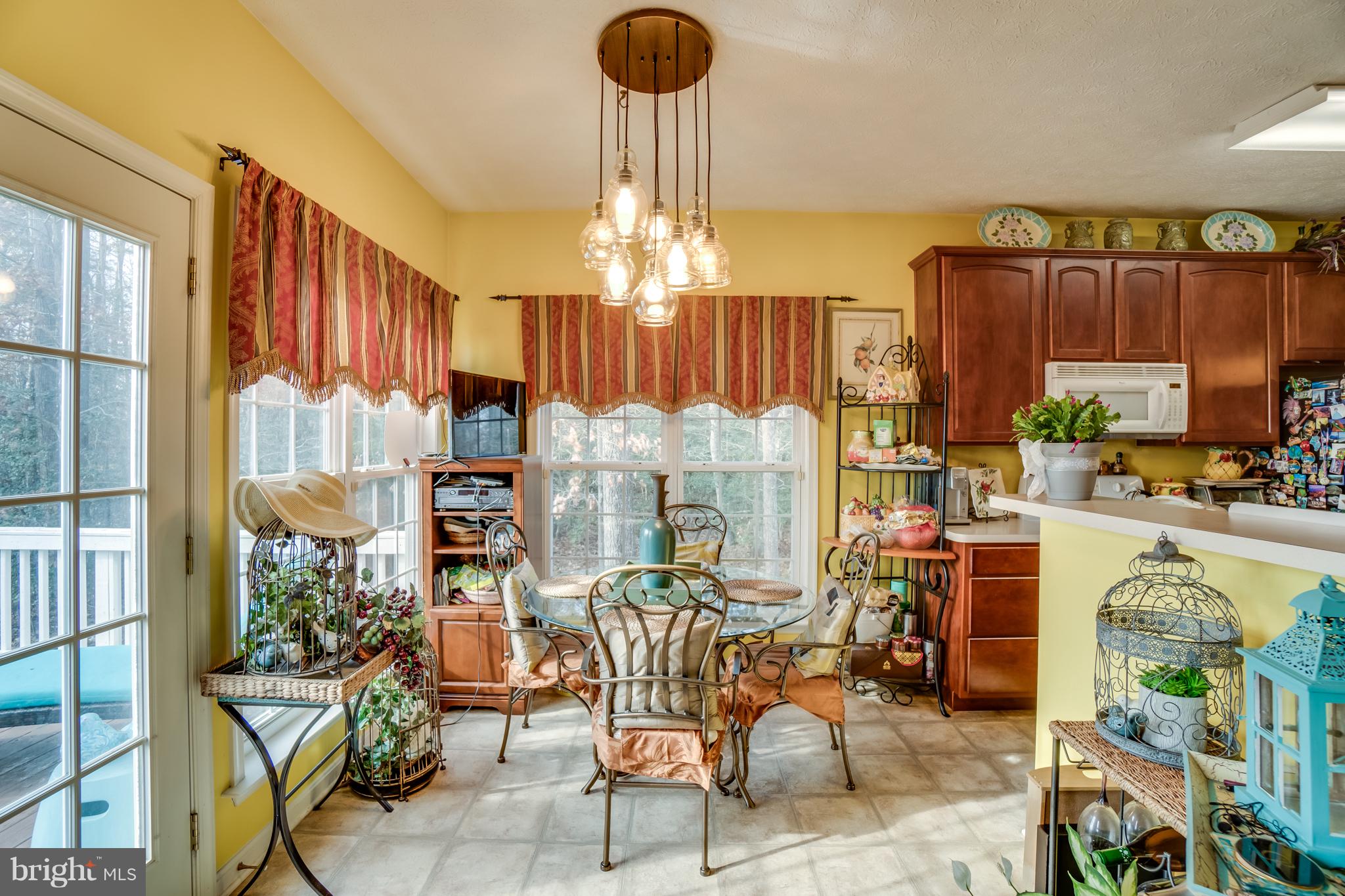 LAKE LAND OR - Residential