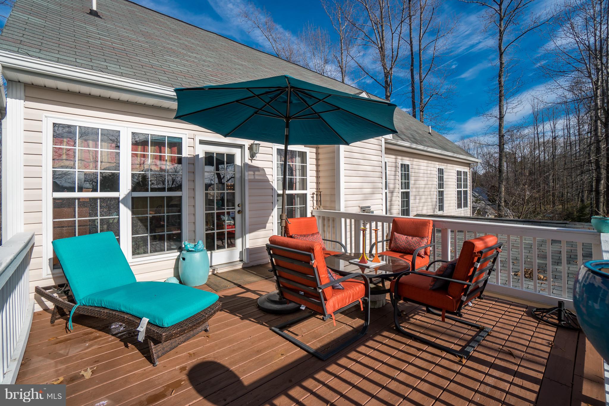 LAKE LAND OR - Residential