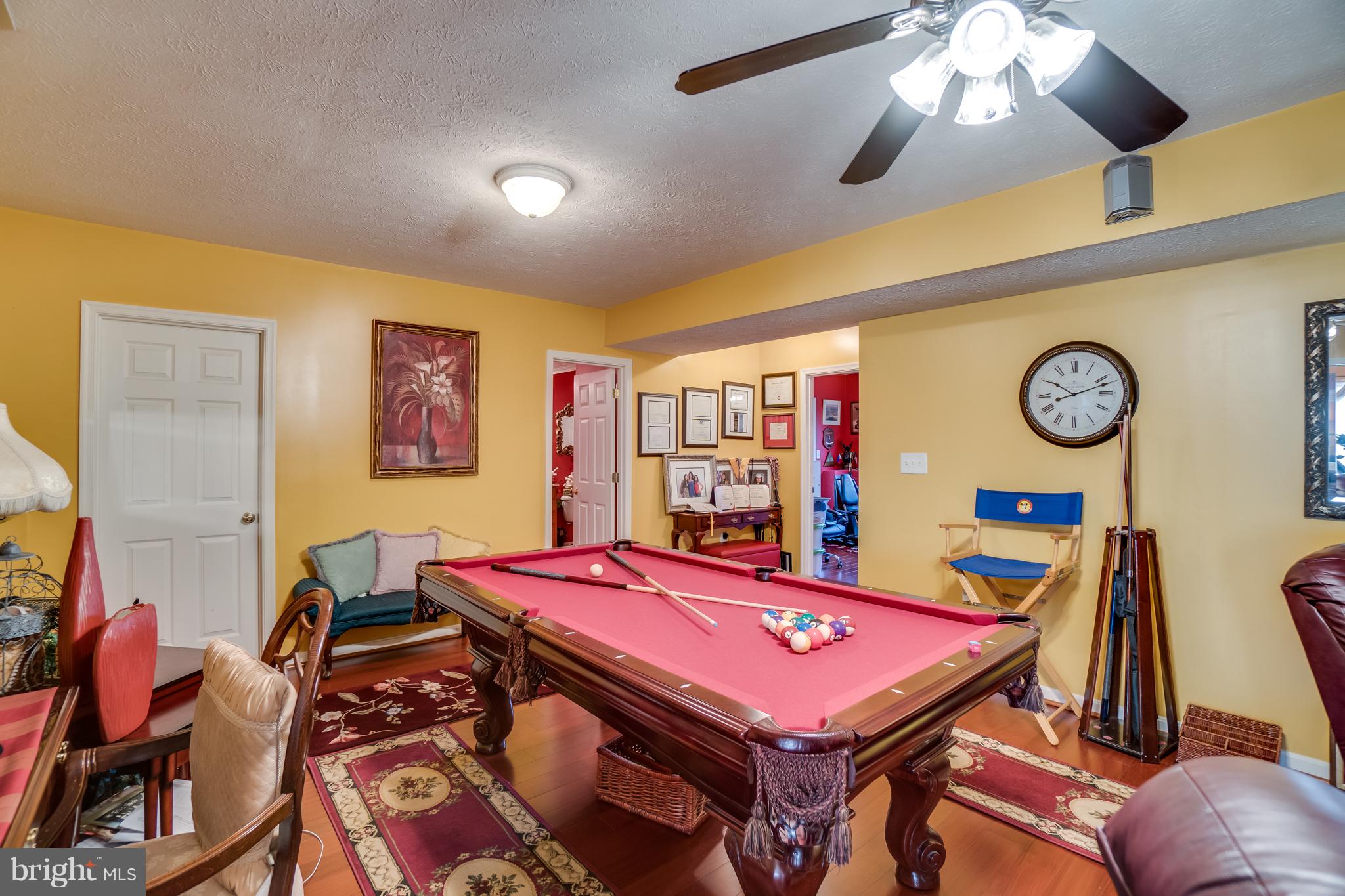 LAKE LAND OR - Residential