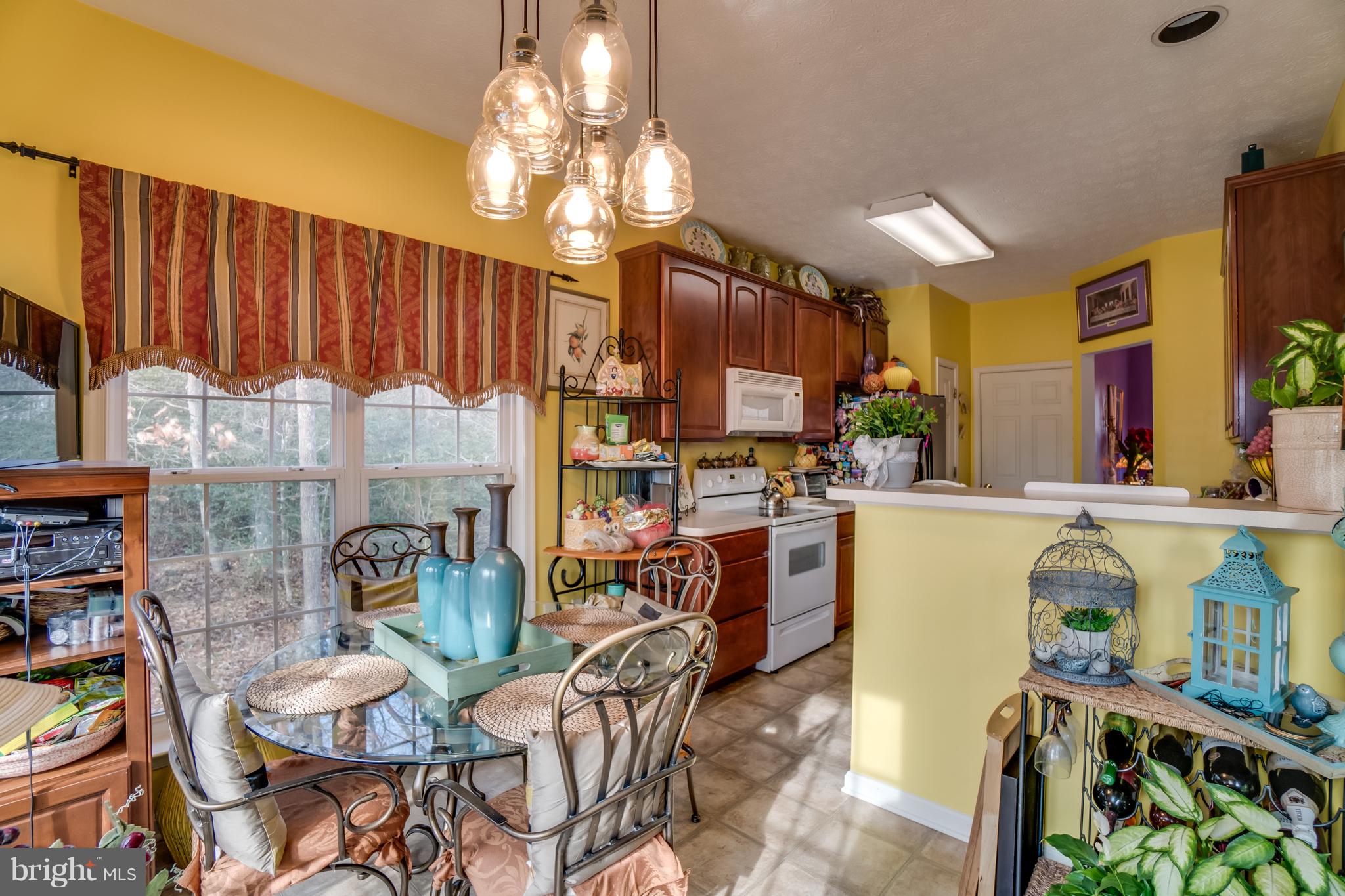 LAKE LAND OR - Residential