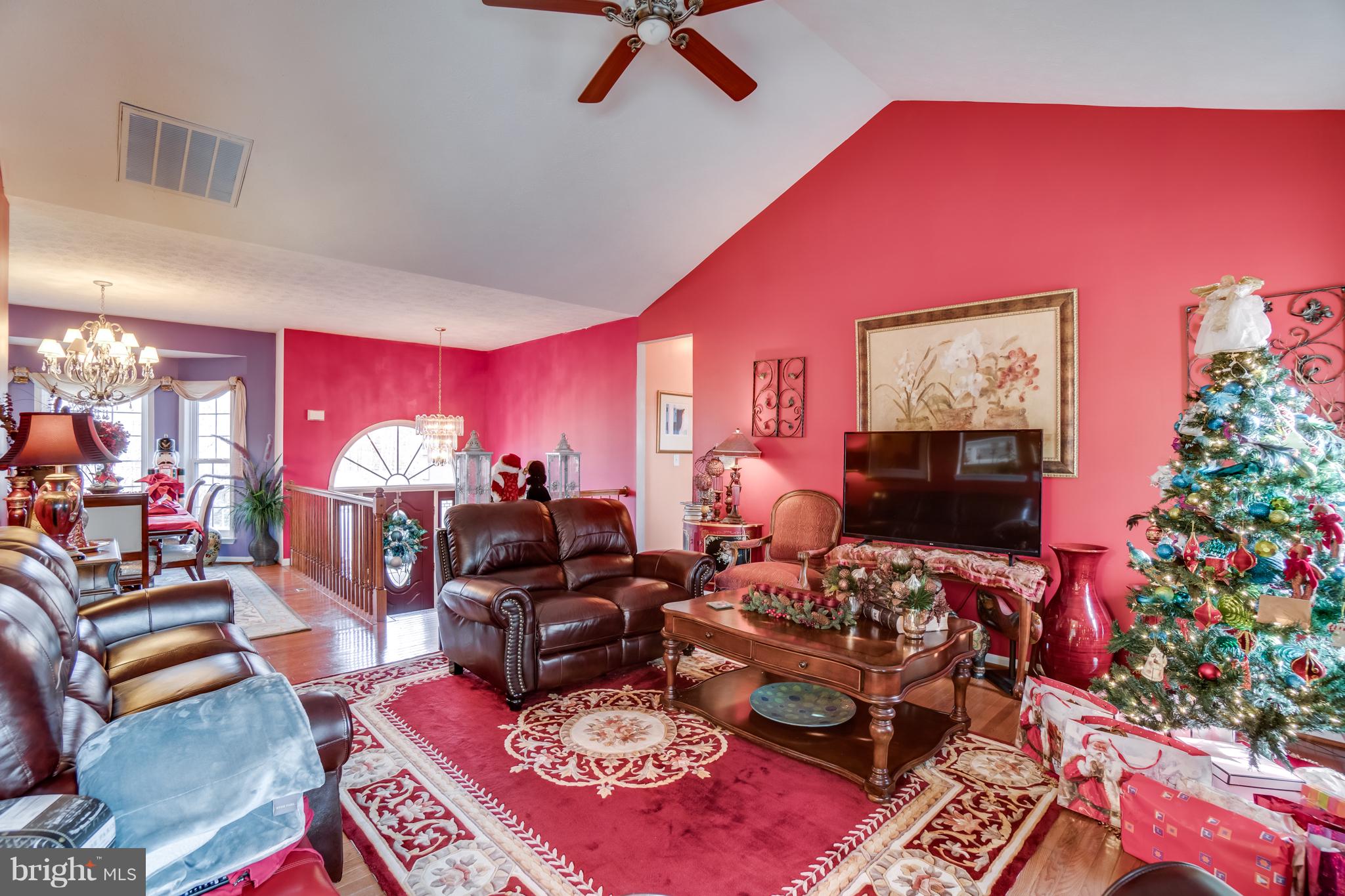 LAKE LAND OR - Residential