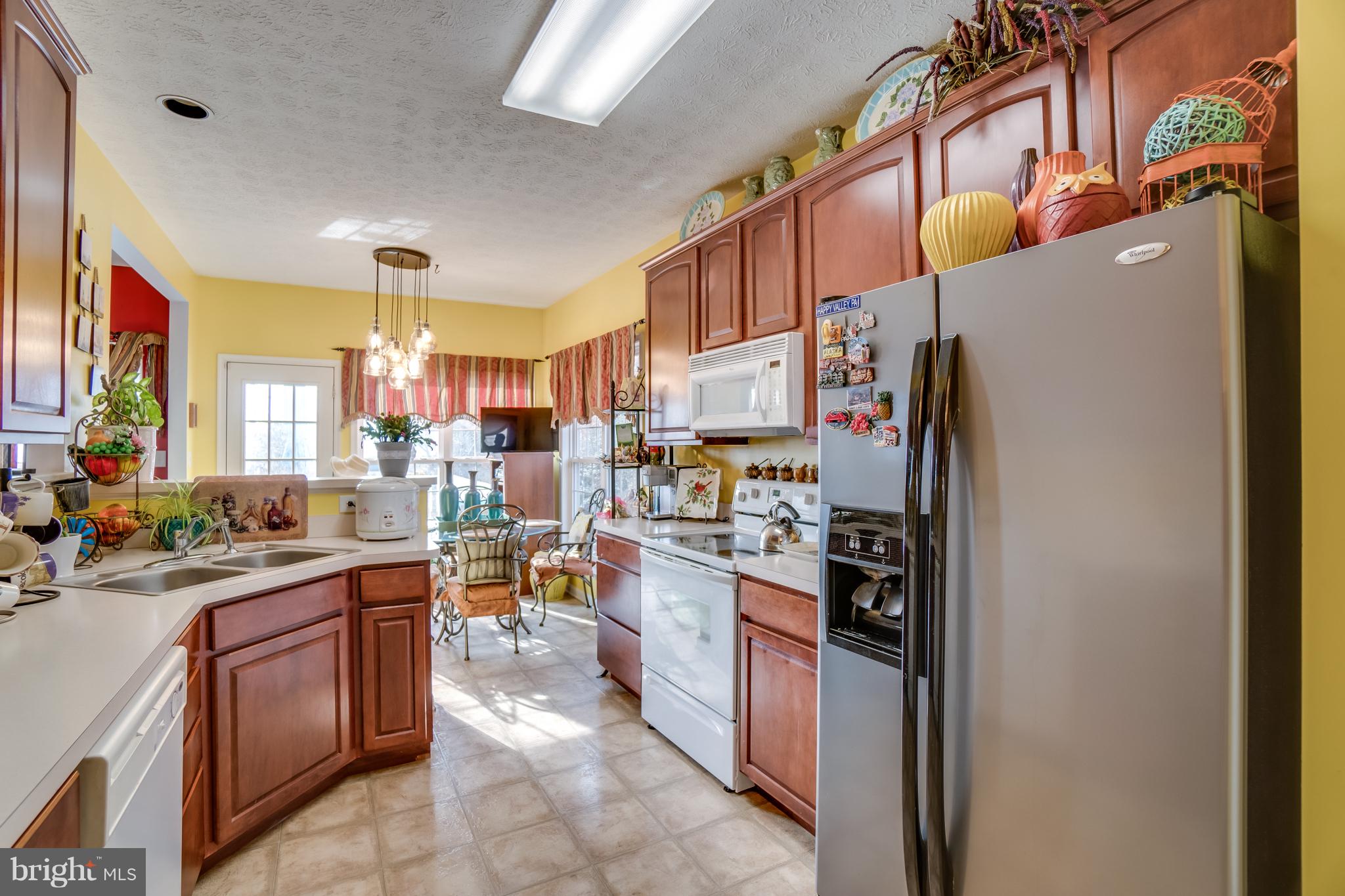 LAKE LAND OR - Residential