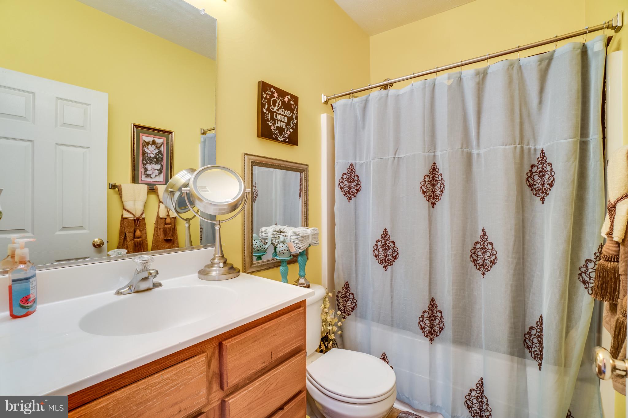 LAKE LAND OR - Residential