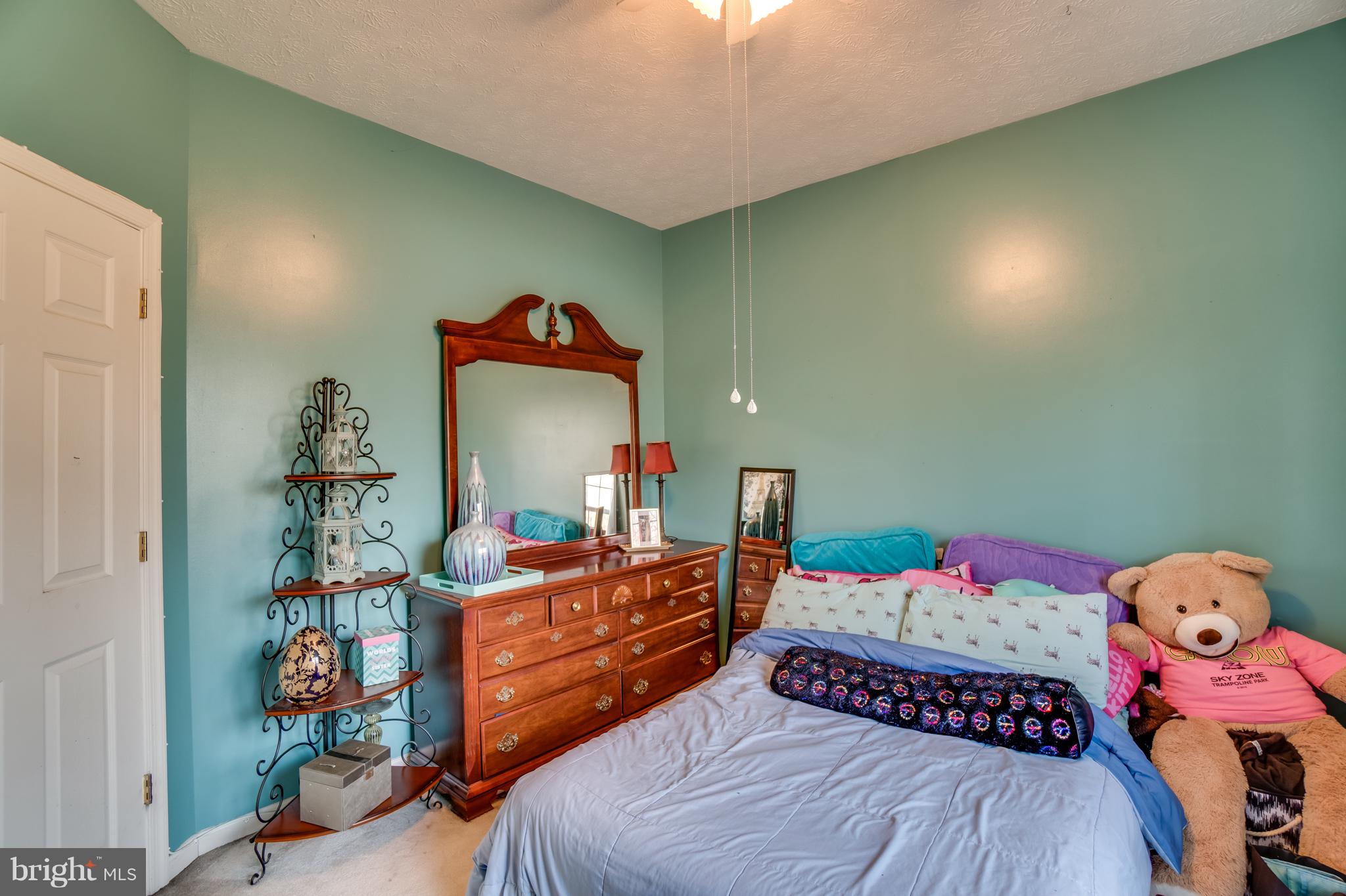 LAKE LAND OR - Residential