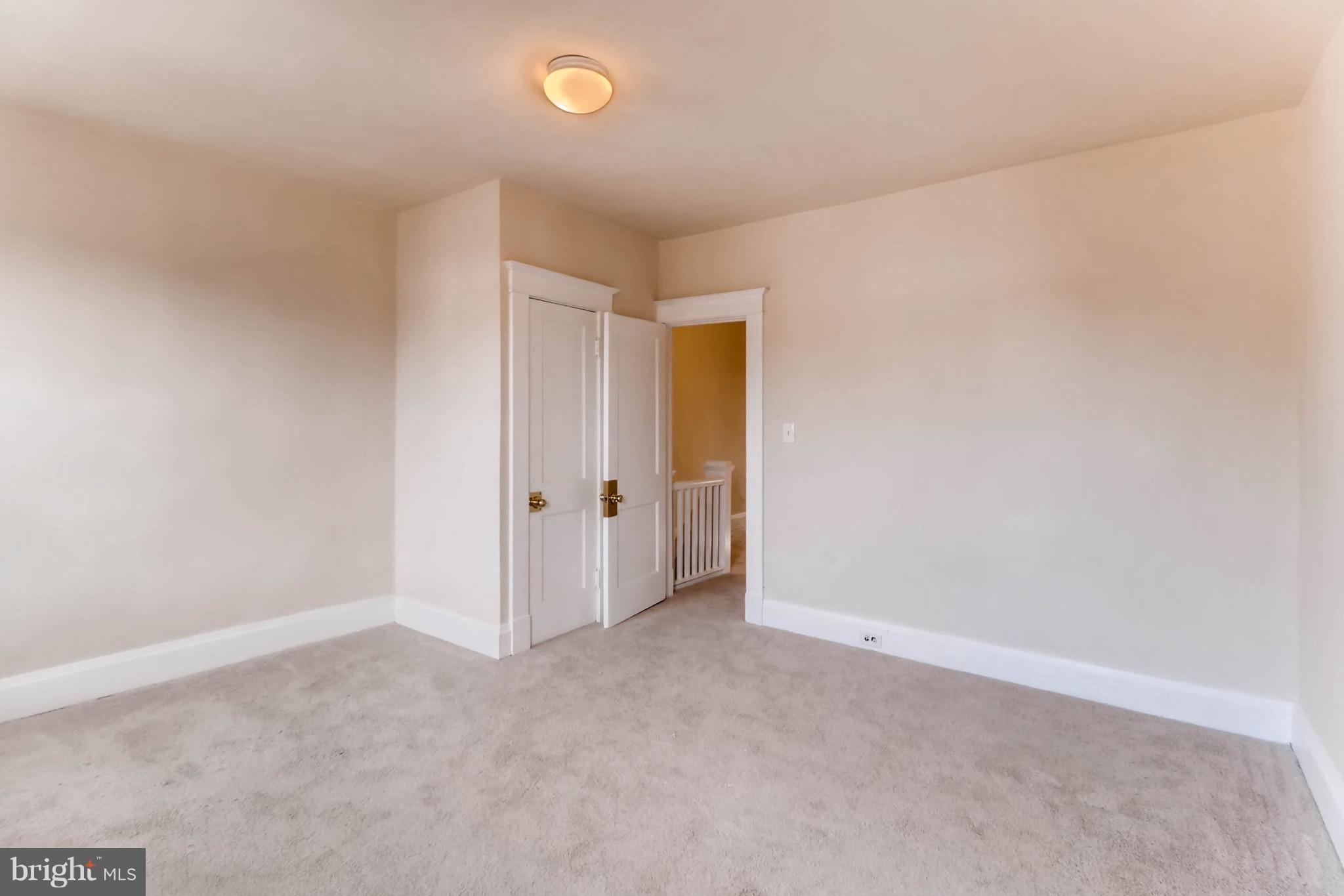 SAINT JOSEPHS - Residential