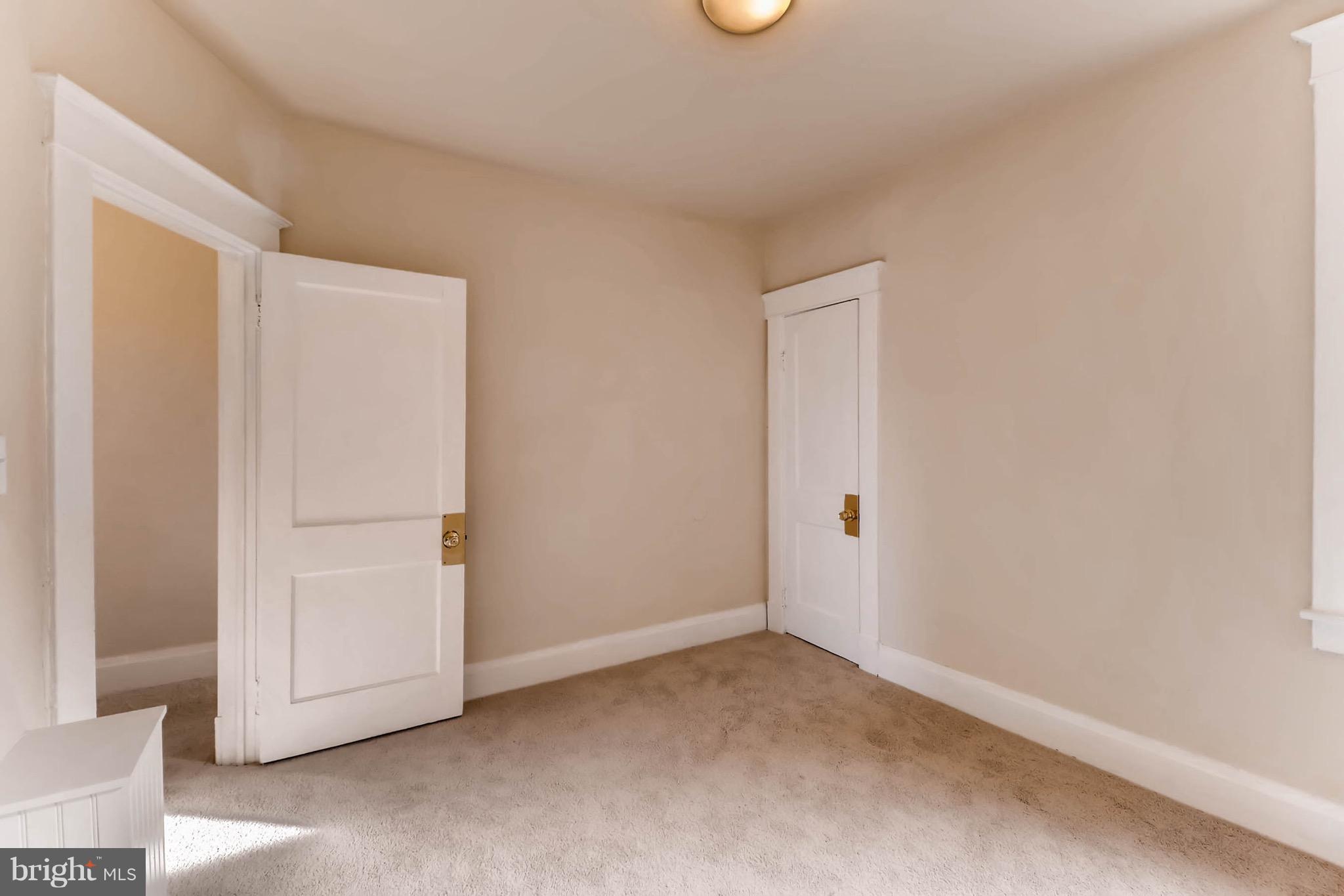 SAINT JOSEPHS - Residential